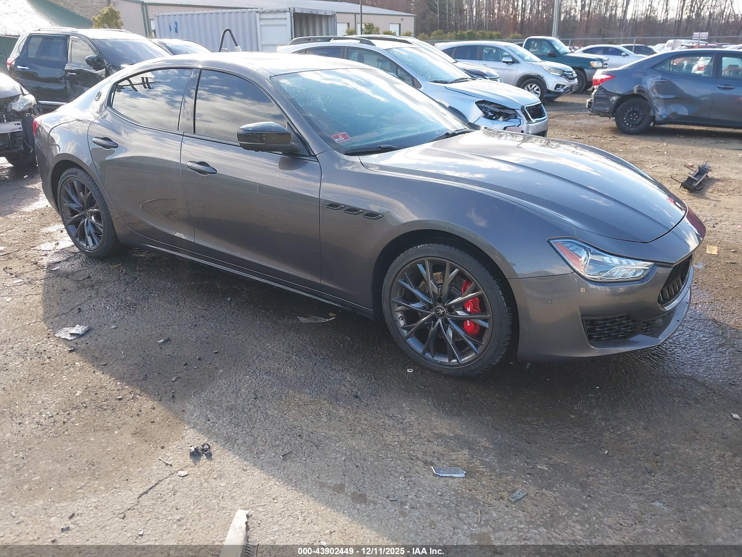 2021 Maserati Ghibli S Q4, VIN ZAM57YTAXM1368413 — Auction photo 1 of 5