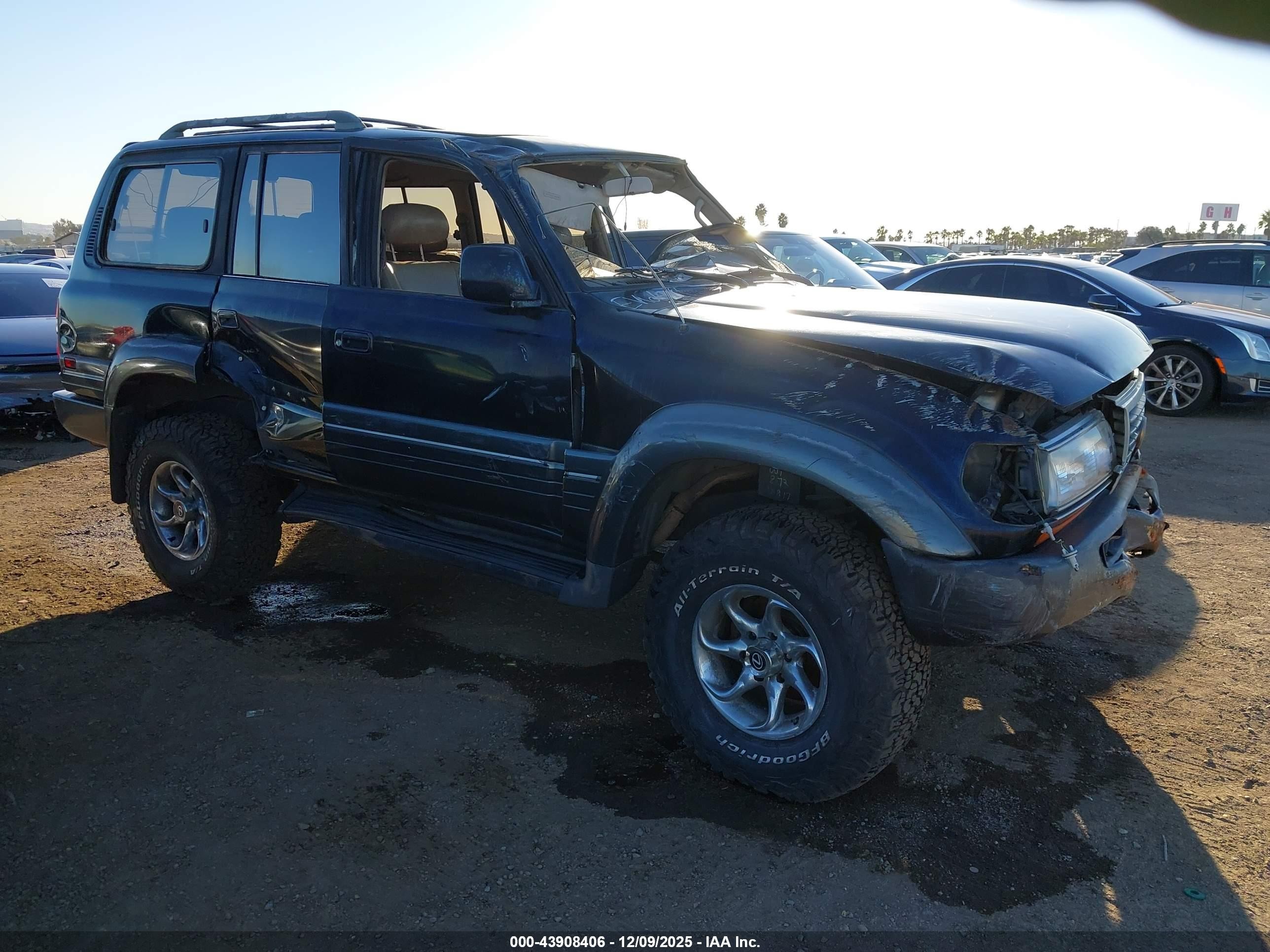 1997 Lexus LX 450, VIN JT6HJ88J3V0163705 — Rollover