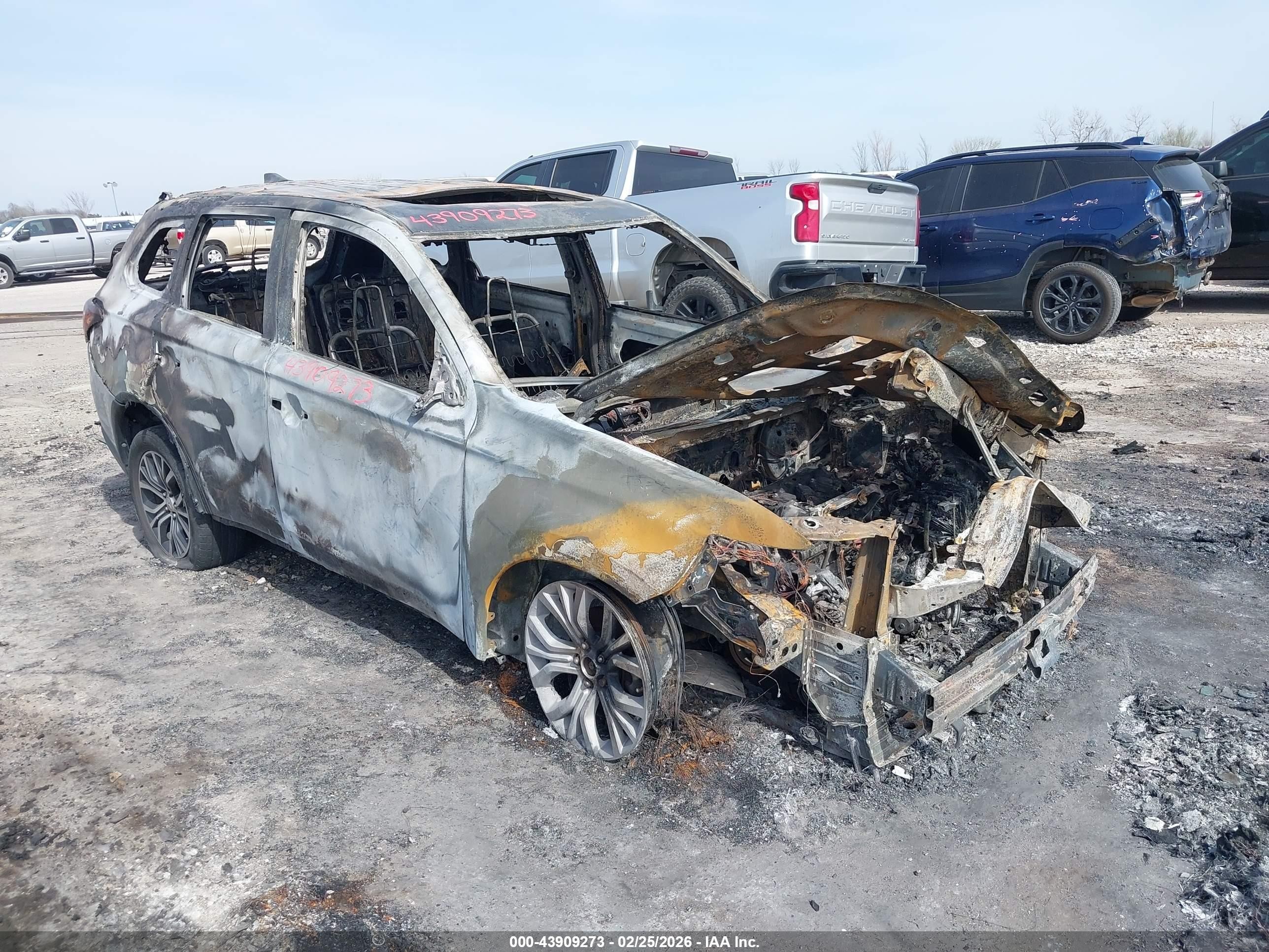 2017 Mitsubishi Outlander SE, VIN JA4AD3A36HZ012903 — Burn