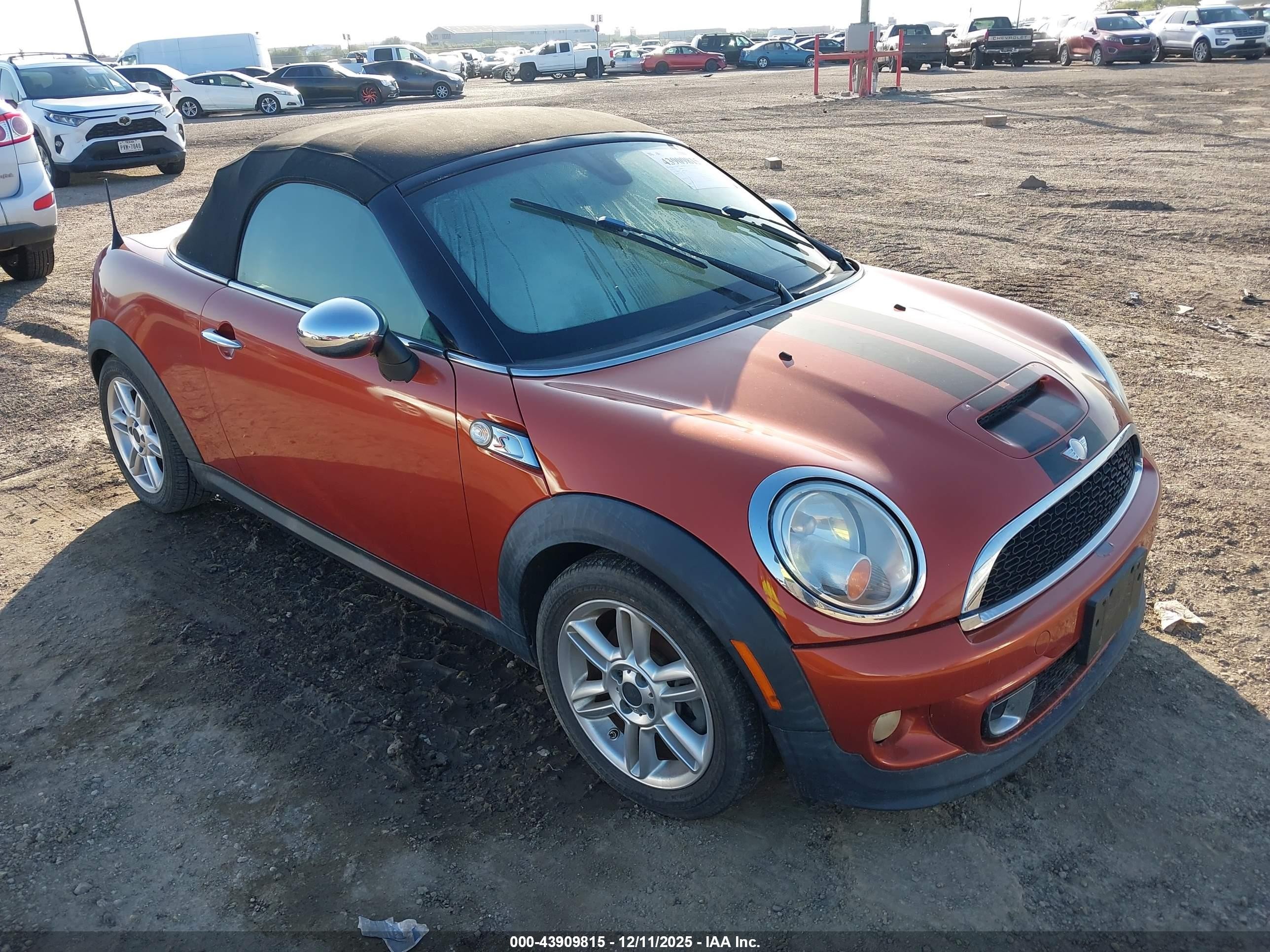 2013 MINI Roadster S, VIN WMWSY3C50DT565845 — Interior fire