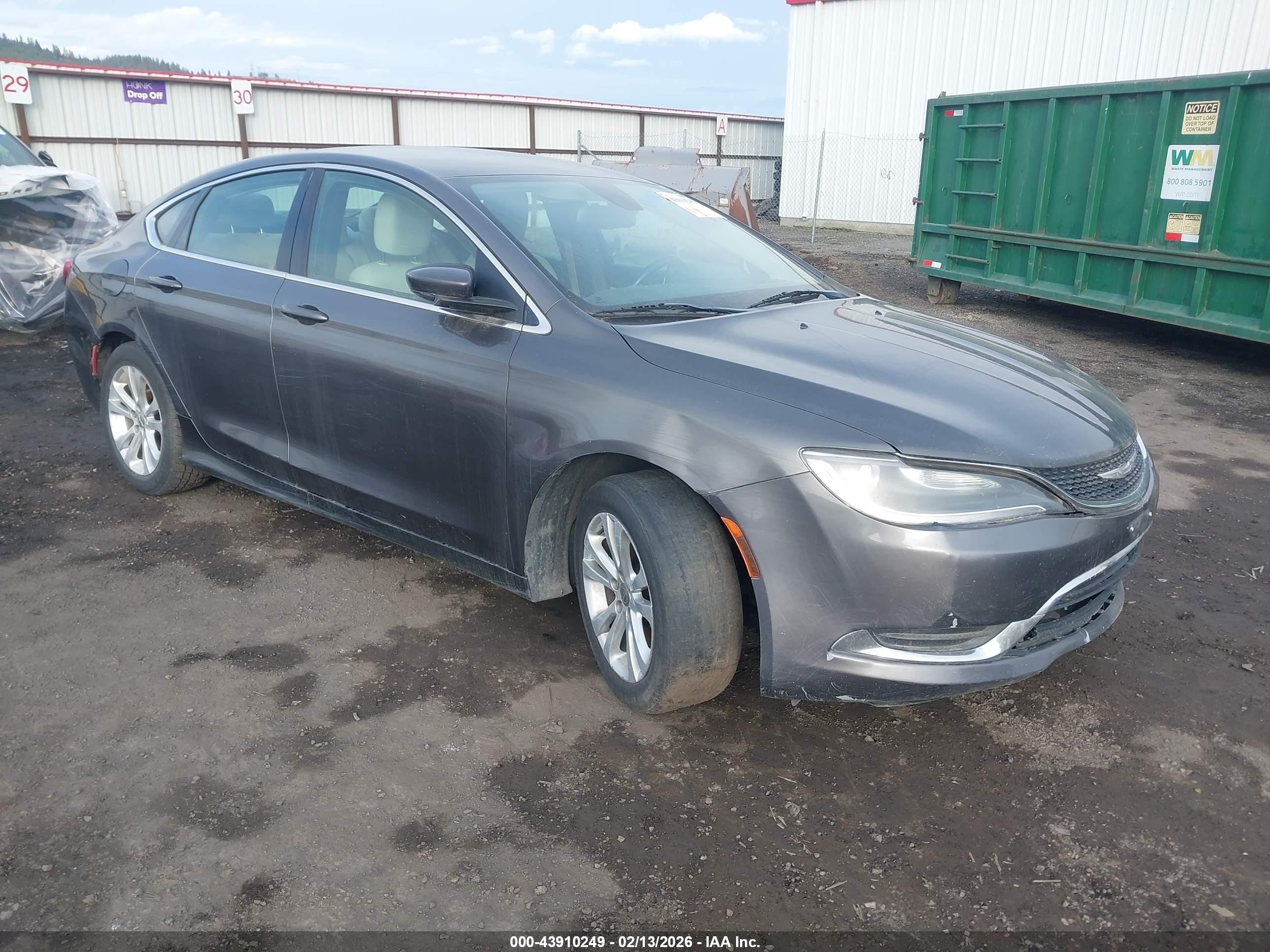 2015 Chrysler 200 Limited, VIN 1C3CCCAB0FN595213 — Front end