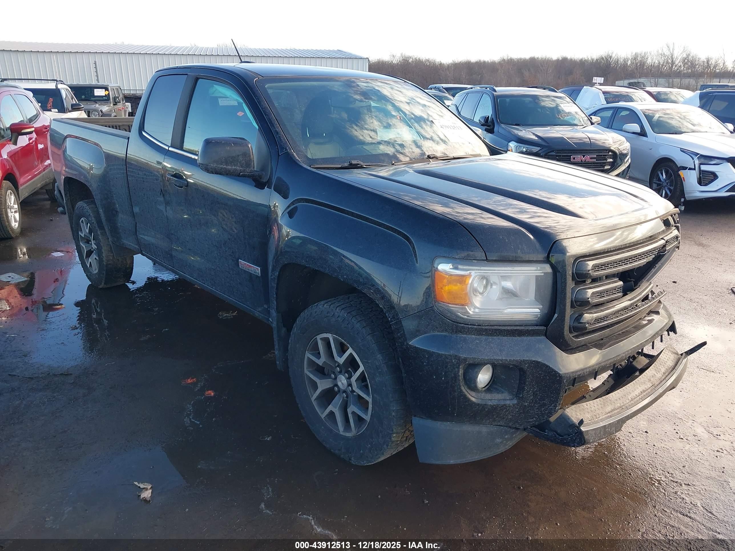 2018 GMC Canyon 4WD SLE, VIN 1GTH6CEN4J1201371 — Front end