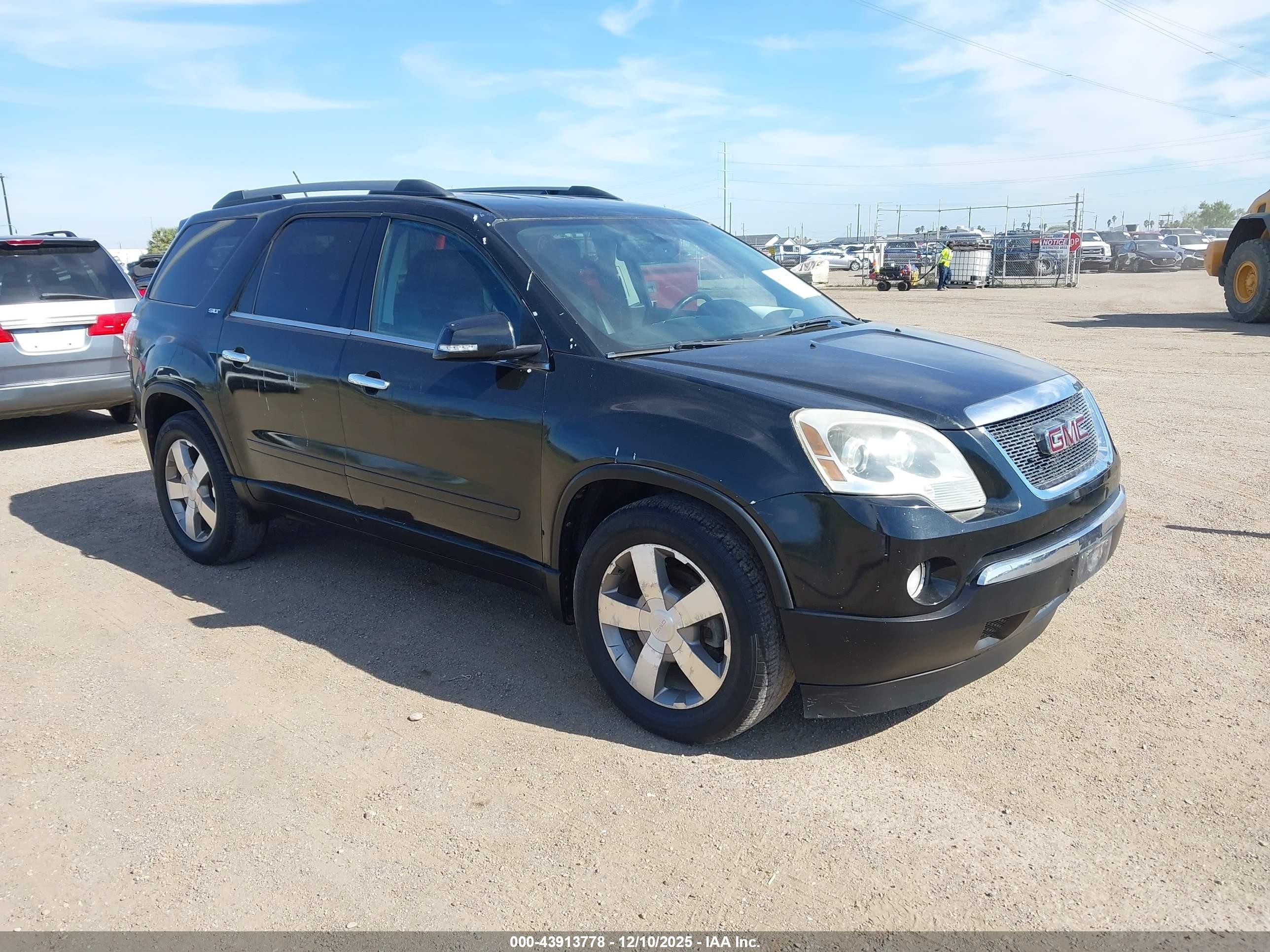 2012 GMC Acadia SLT1, VIN 1GKKVRED0CJ377683 — Auction photo