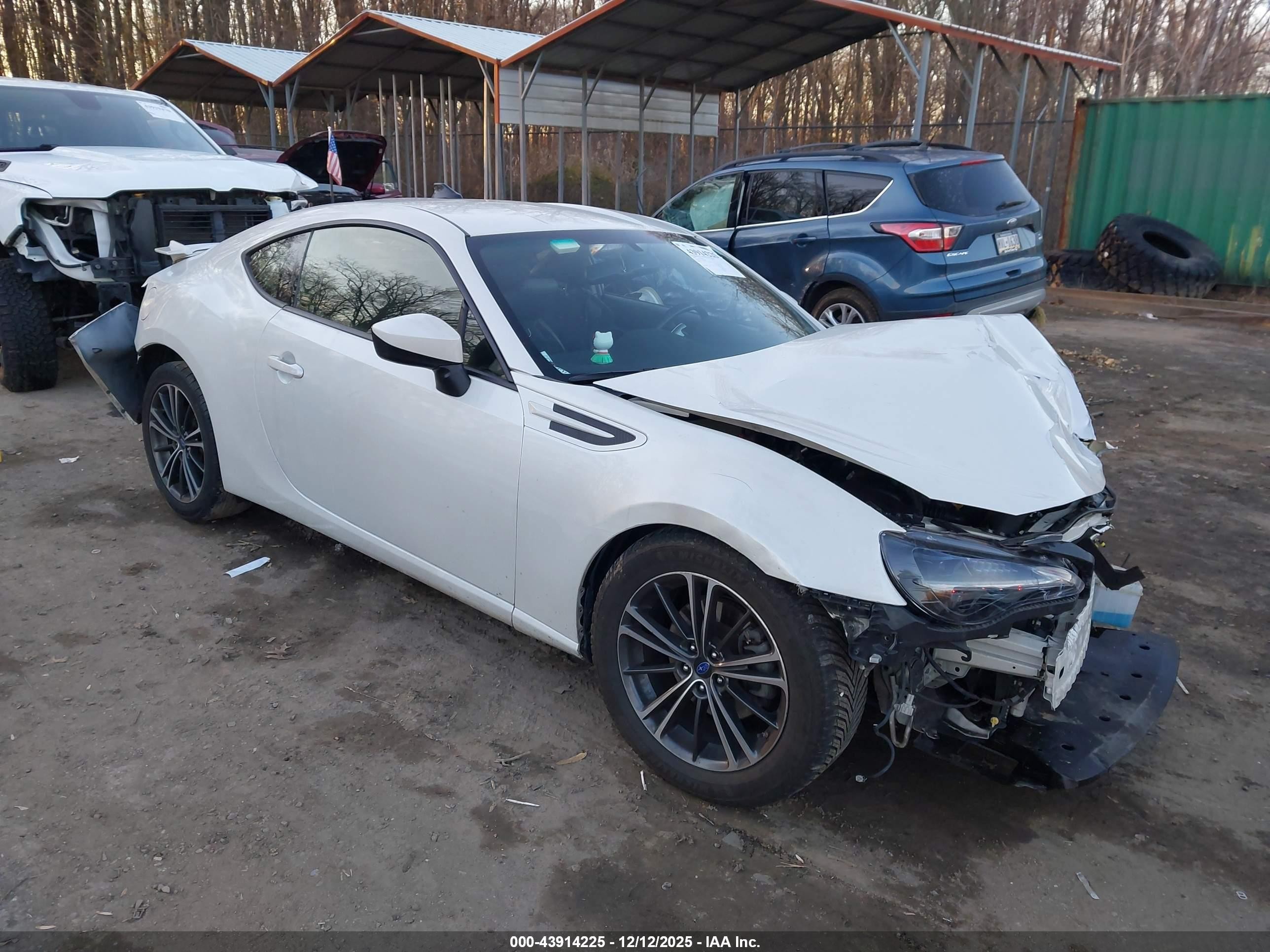 2014 Subaru BRZ Limited, VIN JF1ZCAC10E8600007 — Front end