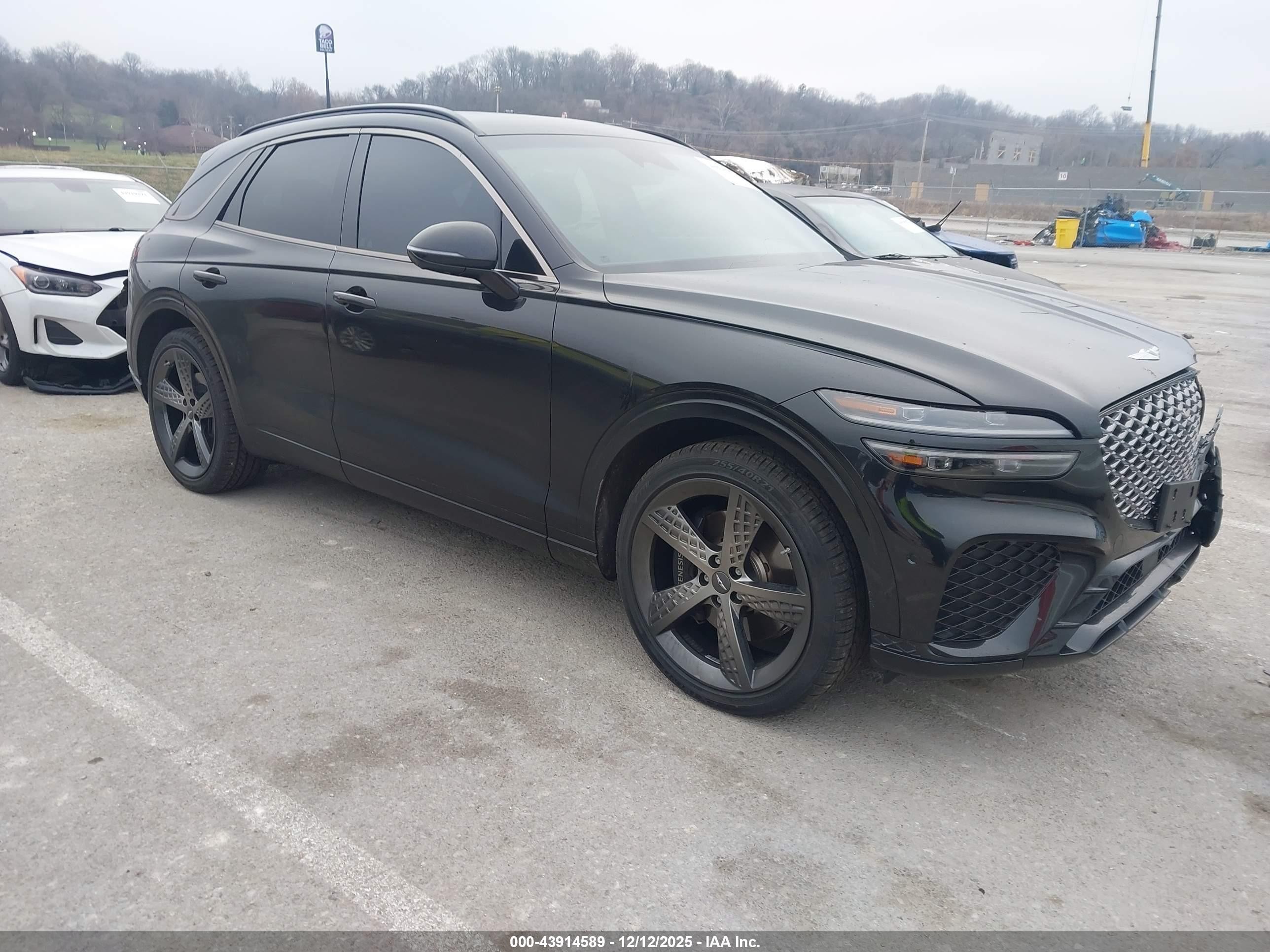 2023 Genesis GV70 2.5T, VIN KMUMADTB1PU117718 — Front end