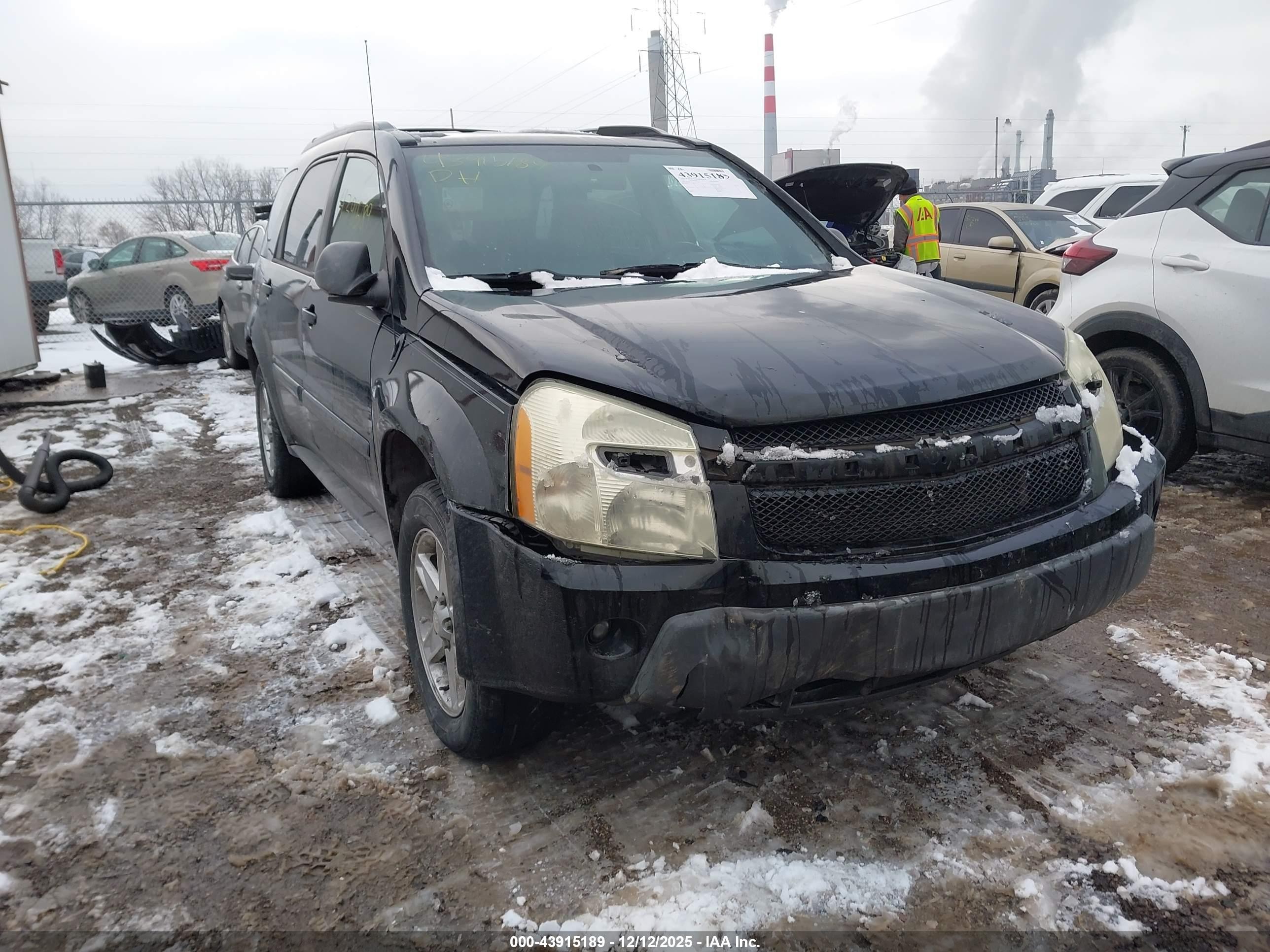 2005 Chevrolet Equinox LT, VIN 2CNDL73F656000645 — Front end