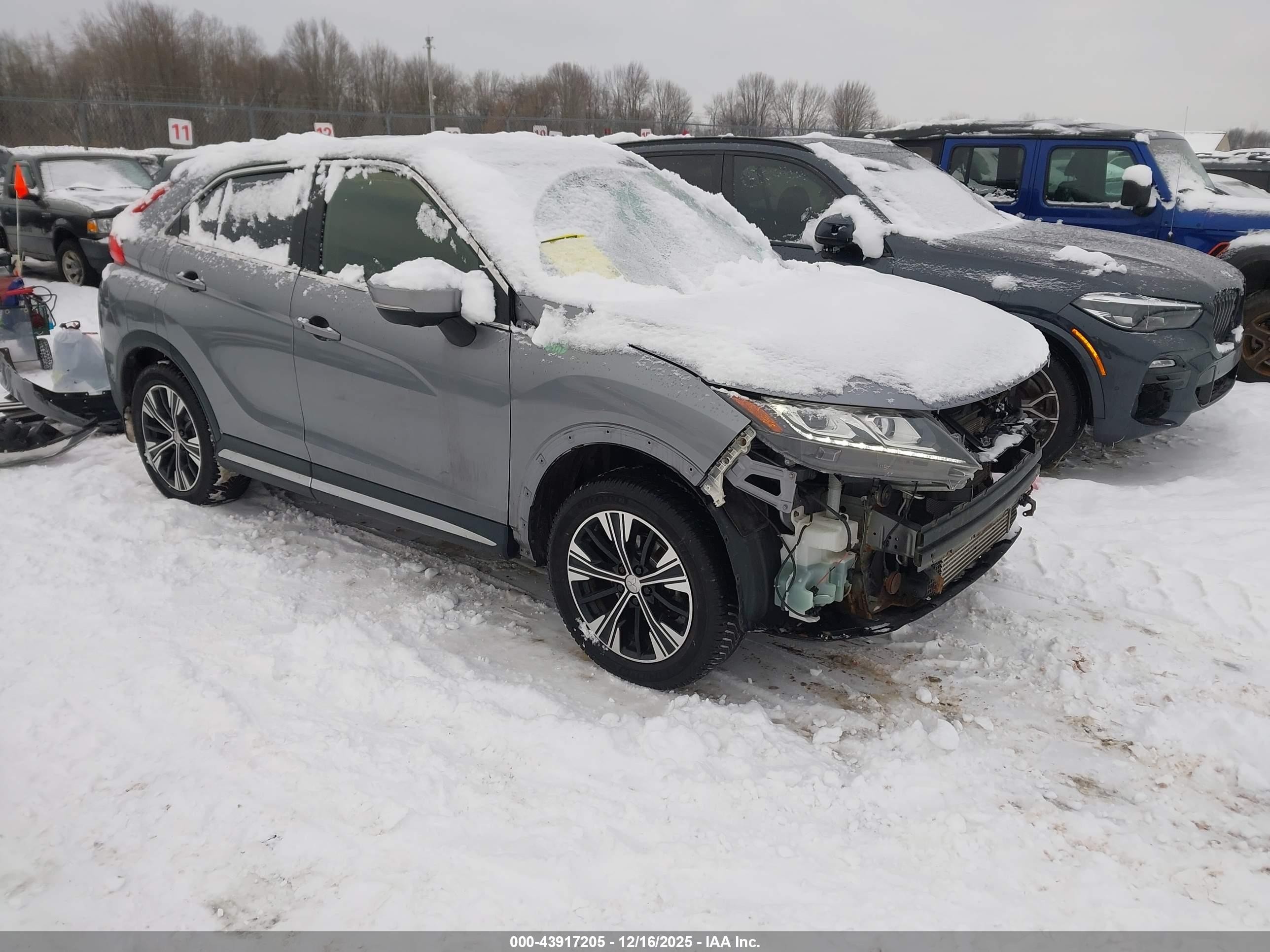 2018 Mitsubishi Eclipse Cross SE, VIN JA4AT5AA1JZ069934 — Front end