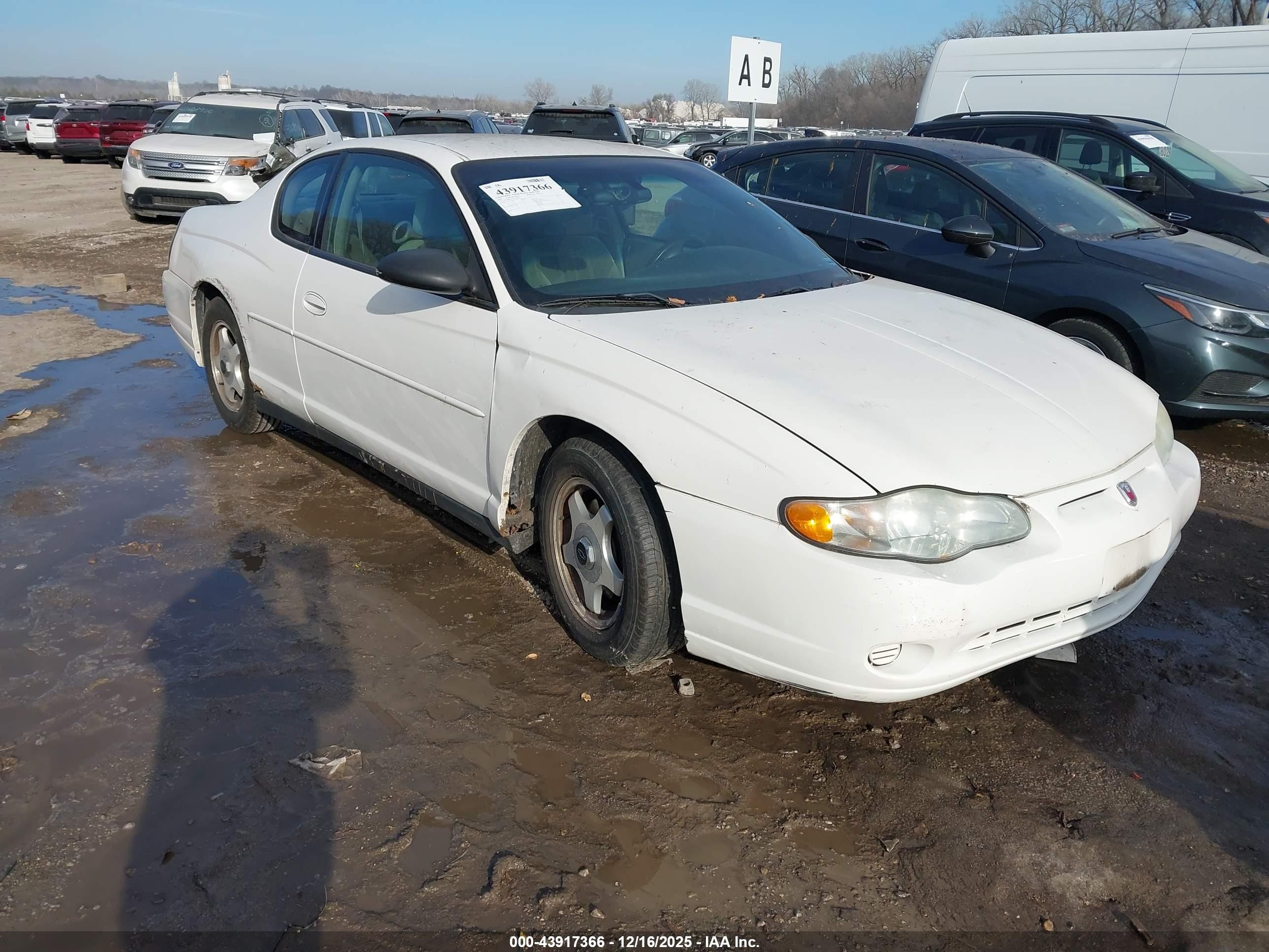 2004 Chevrolet Monte Carlo LS, VIN 2G1WW12EX49179059 — Front end