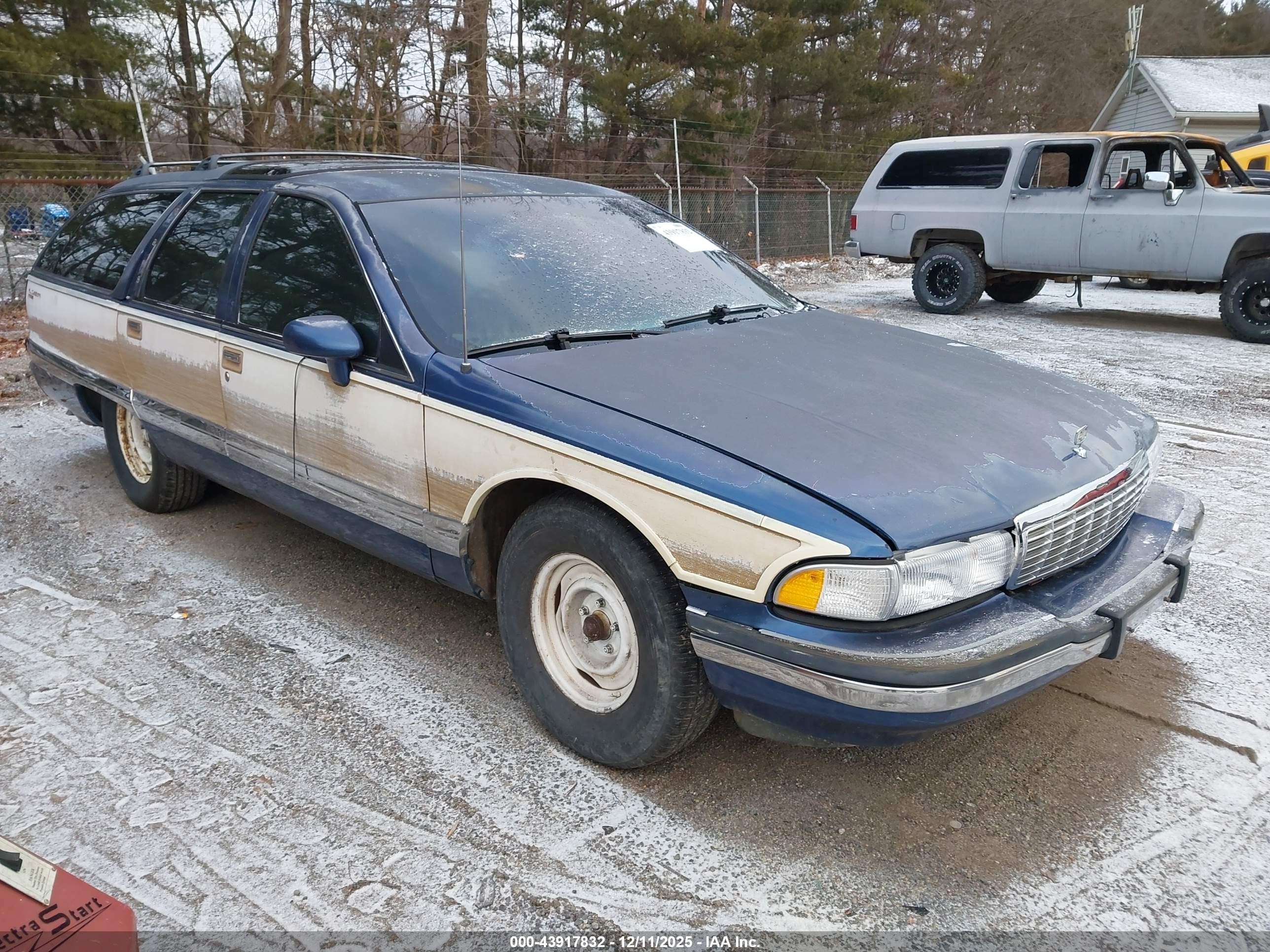 1994 Buick Roadmaster Estate, VIN 1G4BR82P3RR420234 — Interior fire