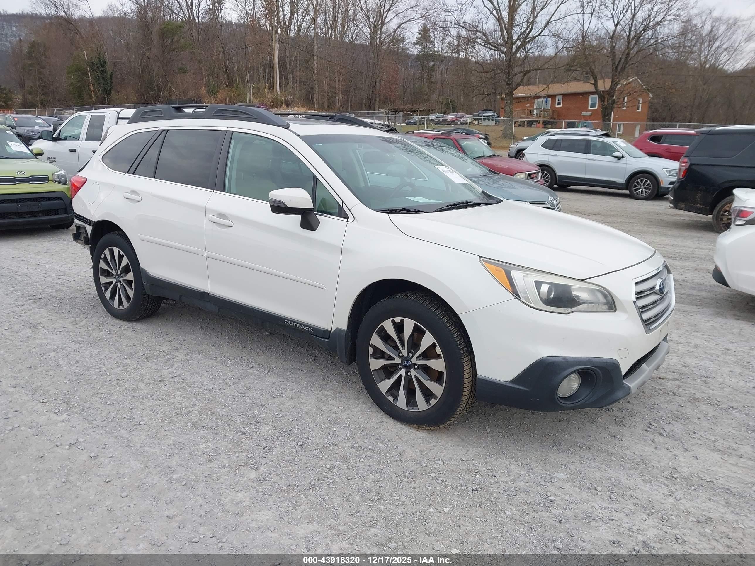 2016 Subaru Outback Limited, VIN 4S4BSENC5G3356404 — All over