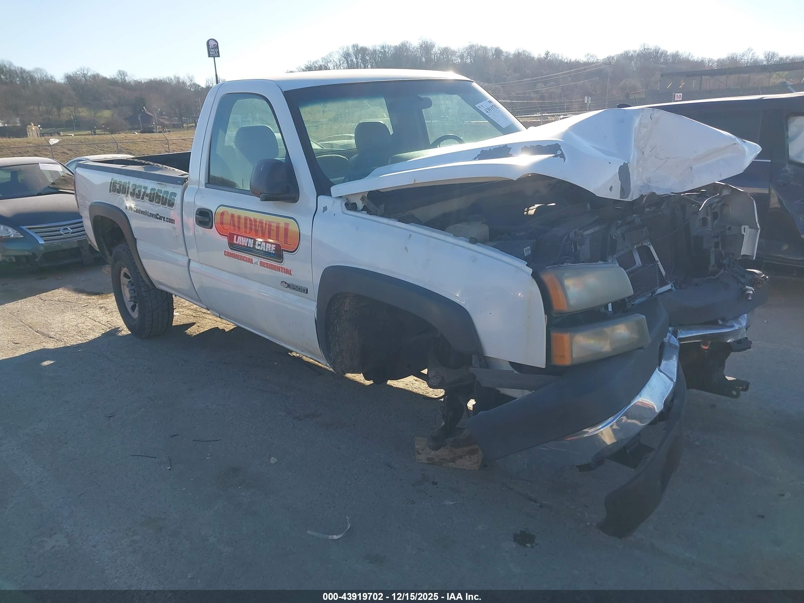 2007 Chevrolet Silverado 3500 SRW Wrk Trk, VIN 1GCHK34U77E160238 — Front end