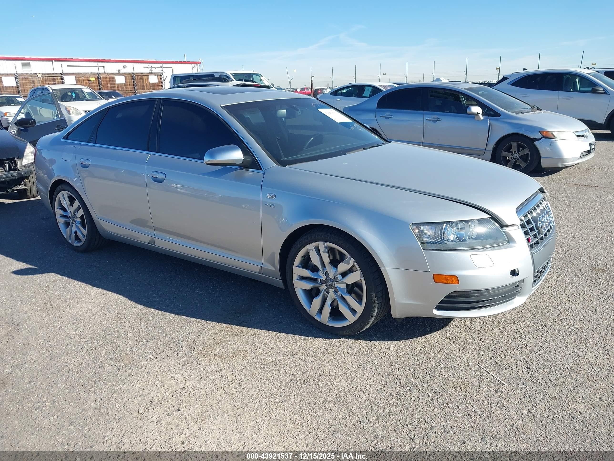 2007 Audi S6, VIN WAUGN74FX7N045867 — Front end