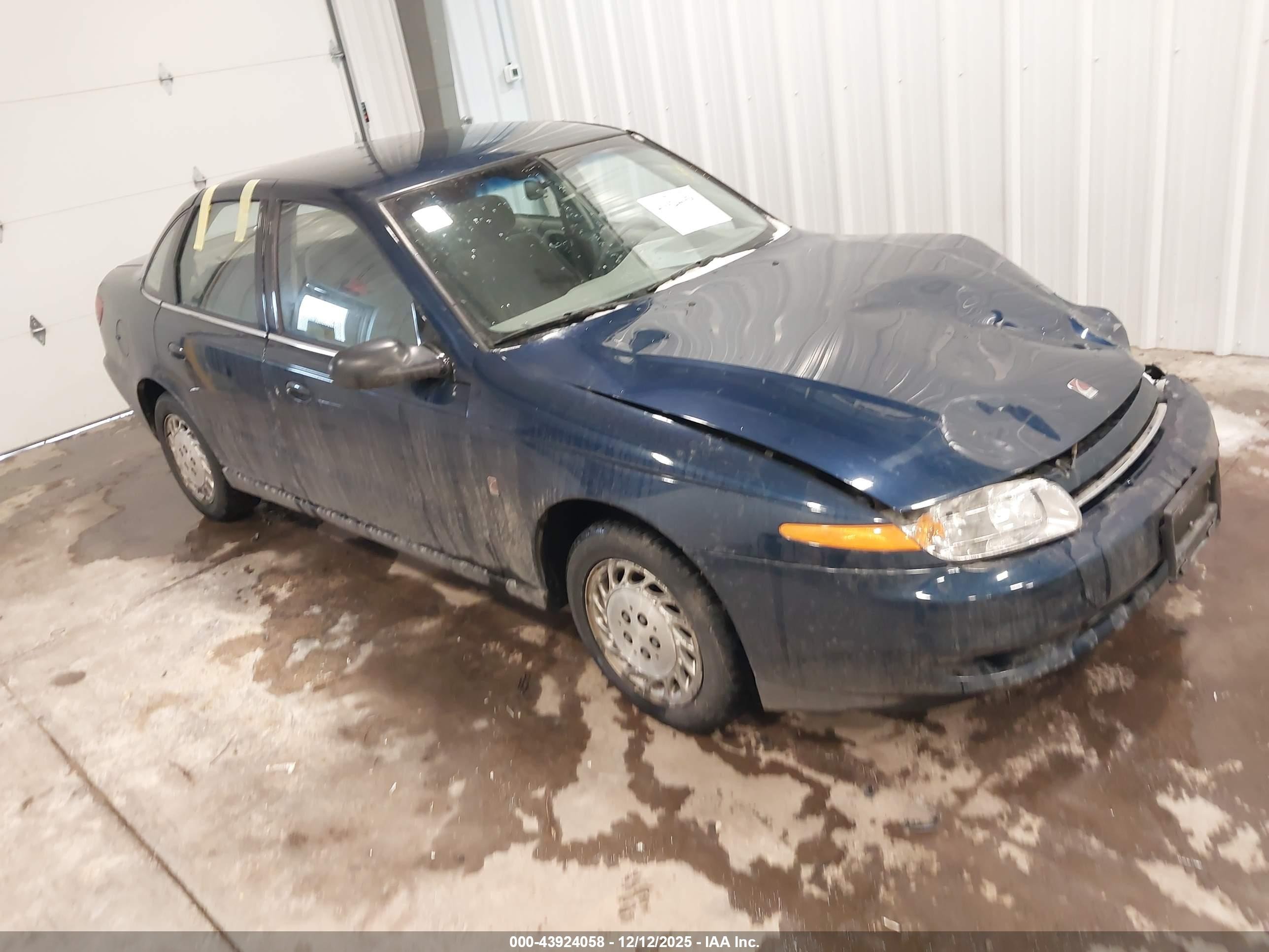 2001 Saturn LS, VIN 1G8JW52R71Y511598 — Front end