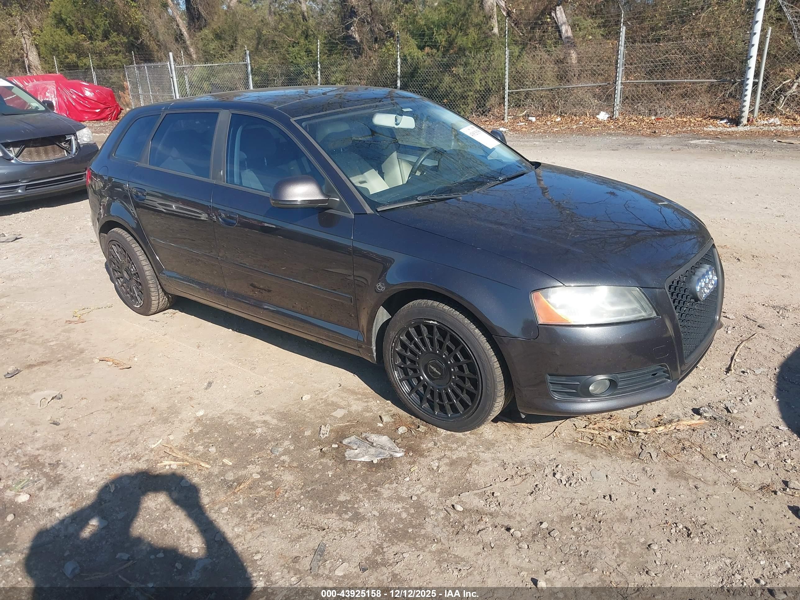 2009 Audi A3 Sportback S line, VIN WAUHF78P79A080011 — Бок