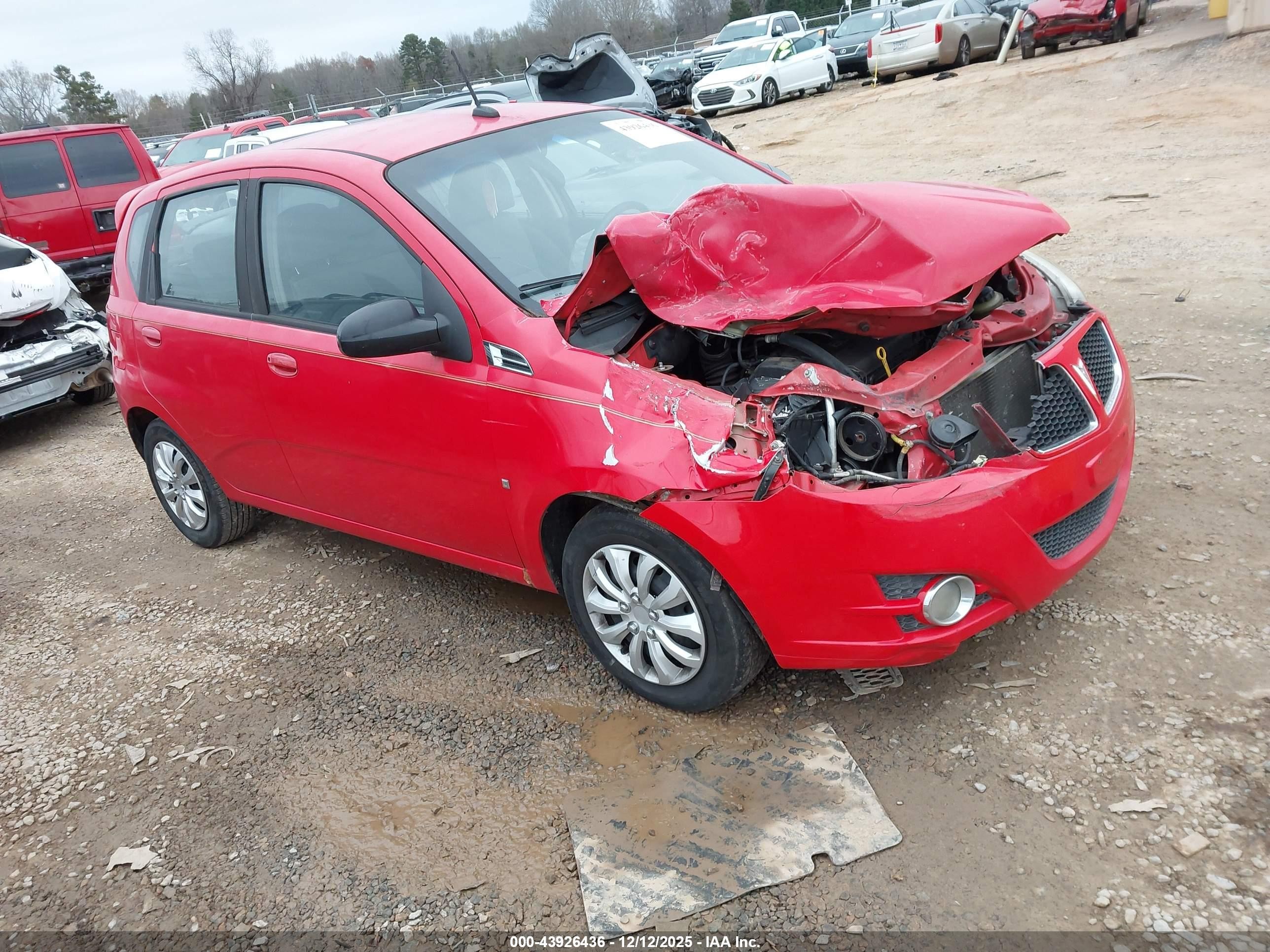 2009 Pontiac G3, VIN KL2TD66E79B654277 — Front end