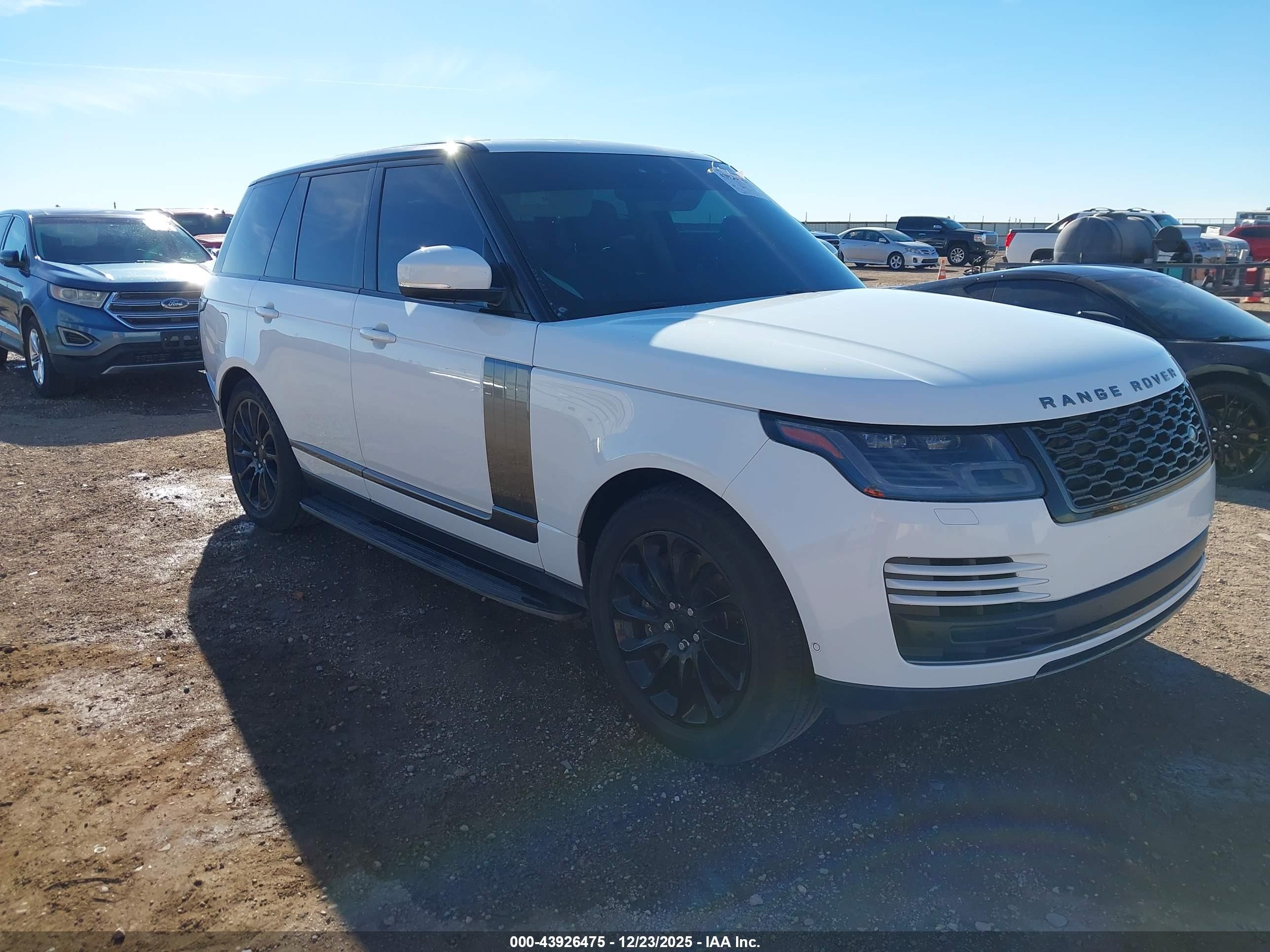 2018 Land Rover Range Rover HSE, VIN SALGS2SV8JA399791 — Storm