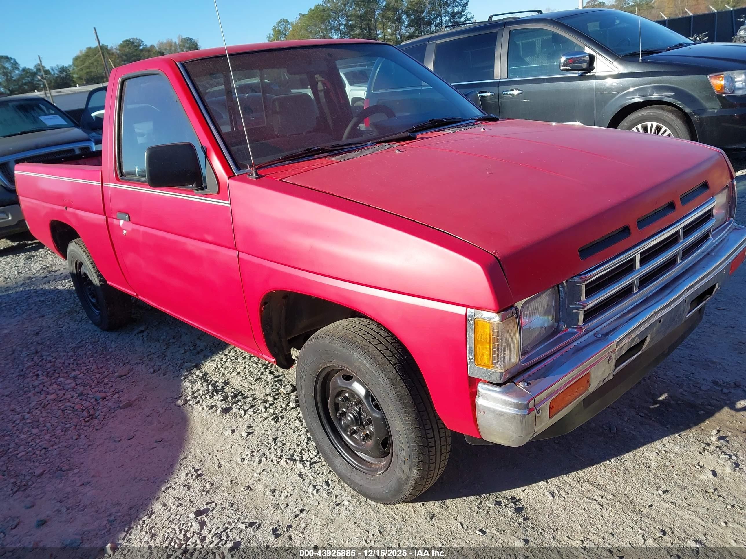 1990 Nissan Frontier, VIN 1N6SD11S9LC413909 — Front end