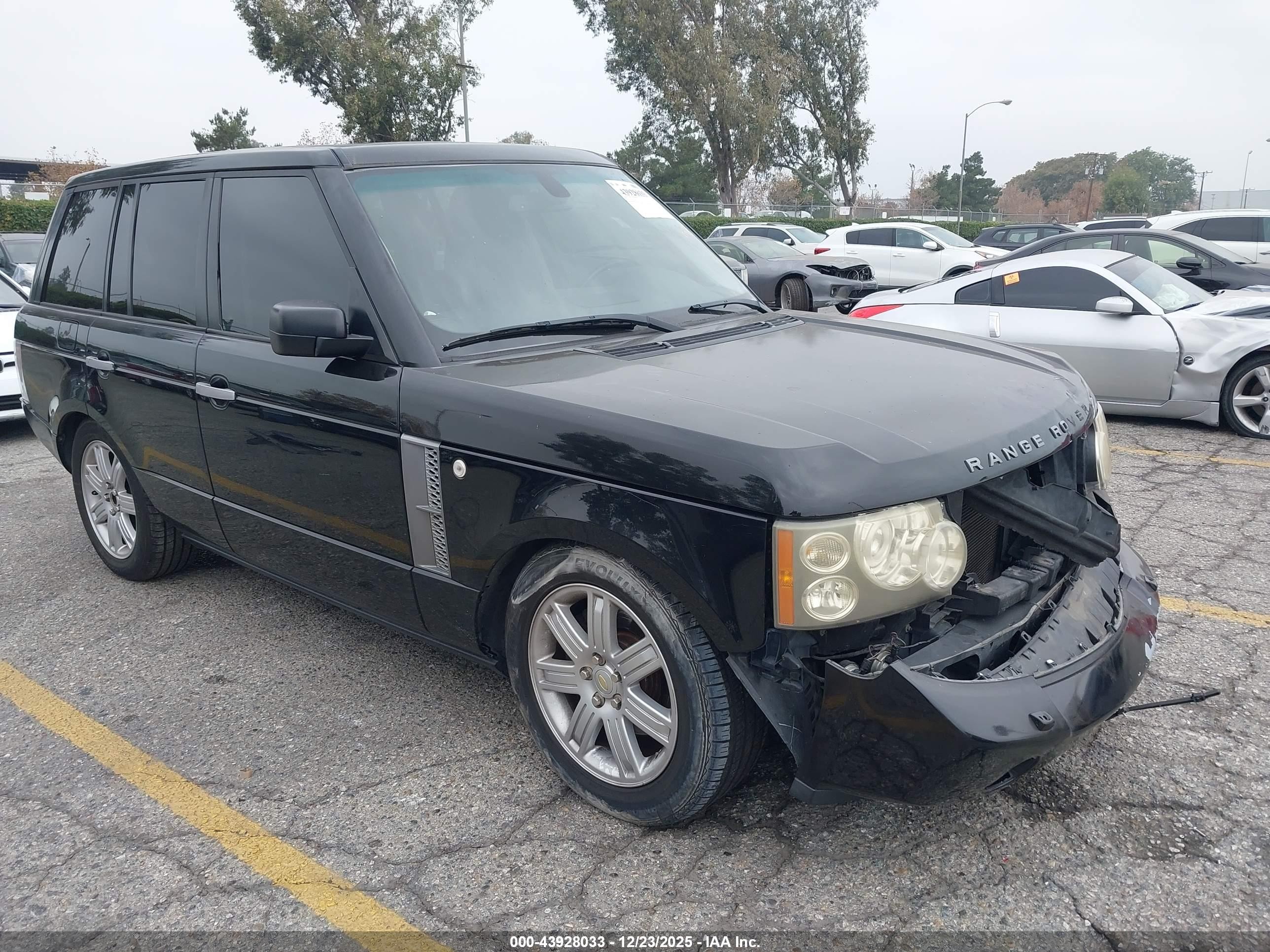 2006 Land Rover Range Rover HSE, VIN SALMF15436A217989 — Перед