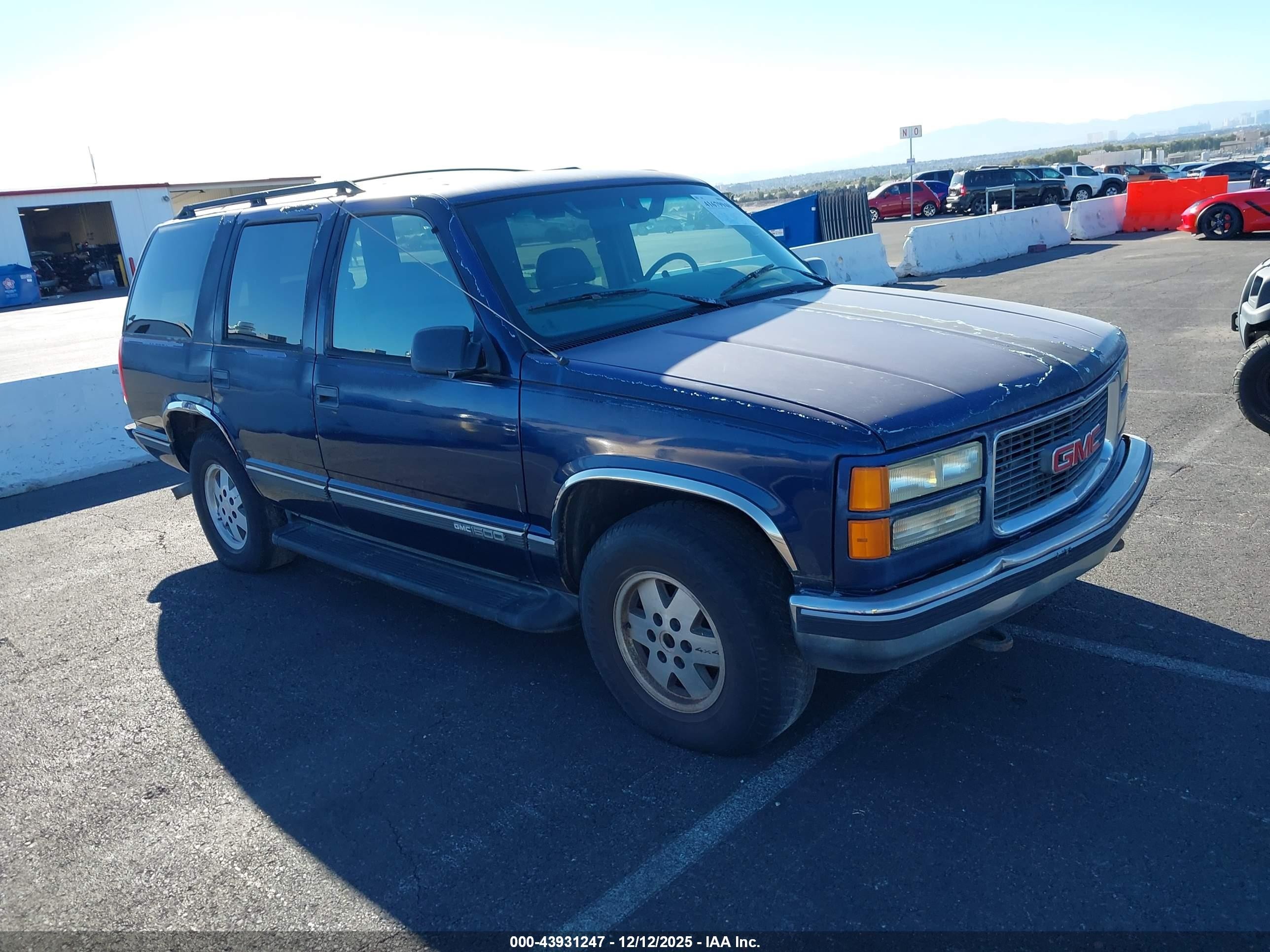 1997 GMC Yukon, VIN 1GKEK13R0VJ741156 — All over