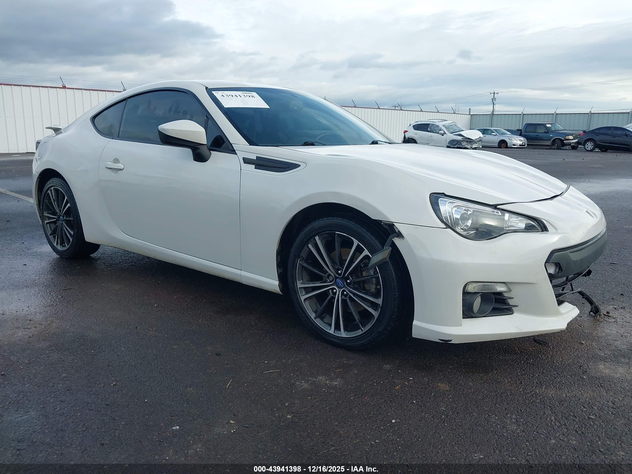 2015 Subaru BRZ Limited, VIN JF1ZCAC18F9604835 — Front end