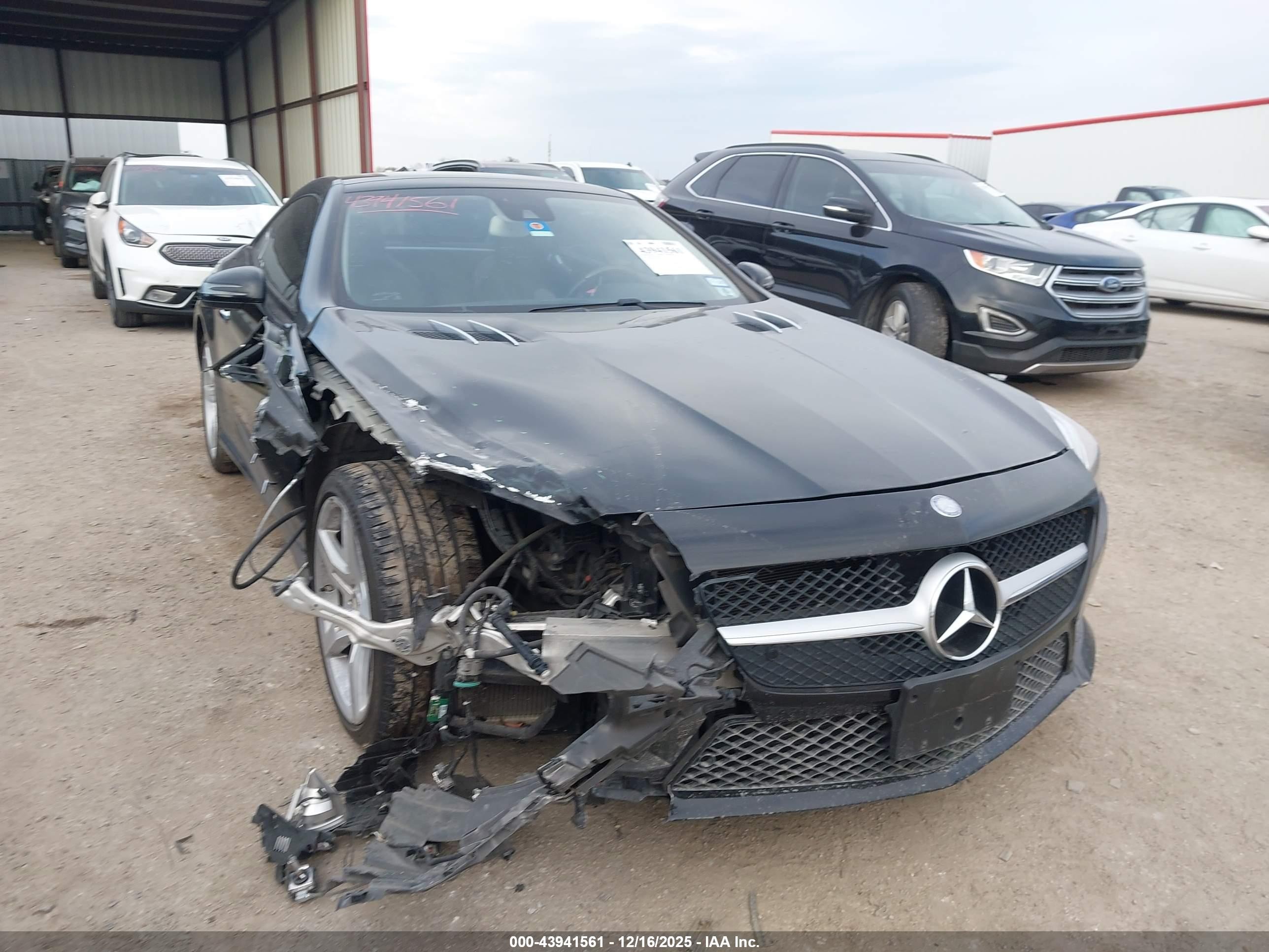 2014 Mercedes-Benz SL 550, VIN WDDJK7DA1EF025607 — Front end