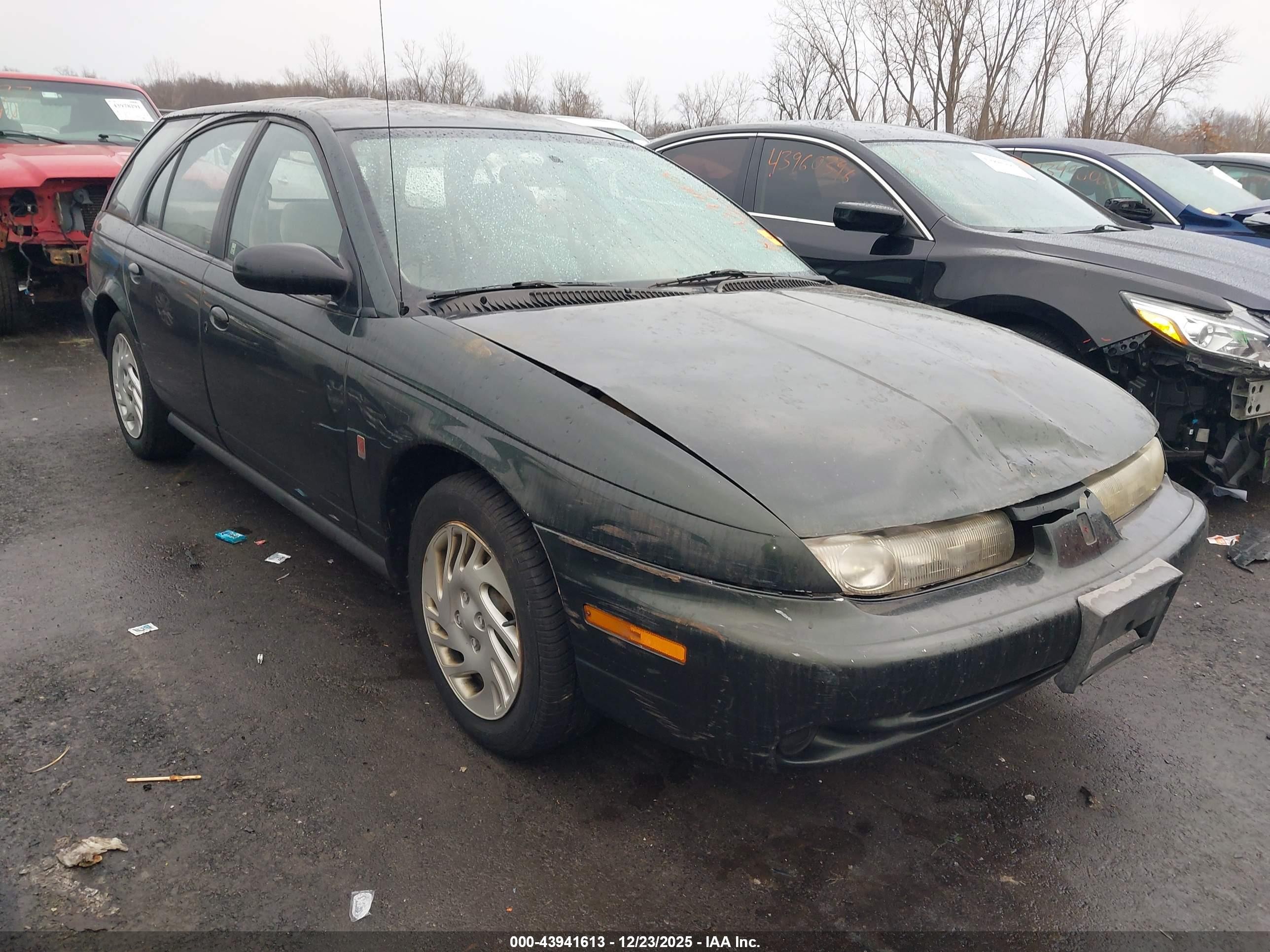 1999 Saturn SW, VIN 1G8ZK8273XZ315269 — Перед