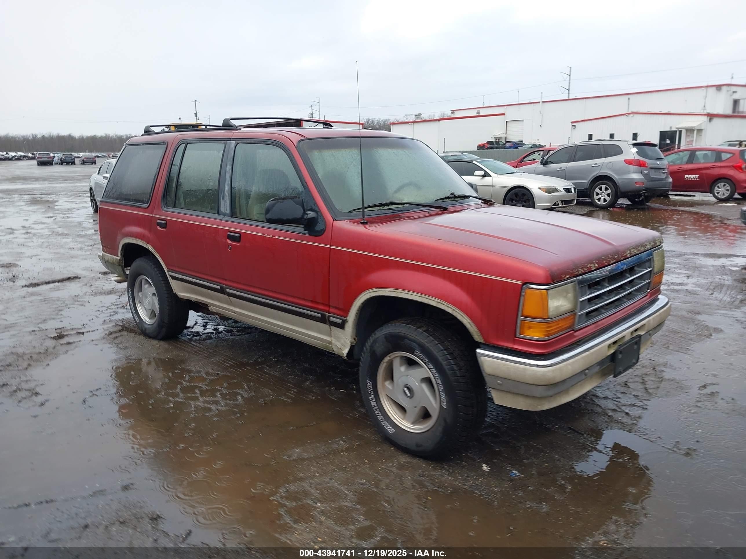 1991 Ford Explorer Eddie Bauer, VIN 1FMDU34X8MUB30293 — Biohazard / chemical