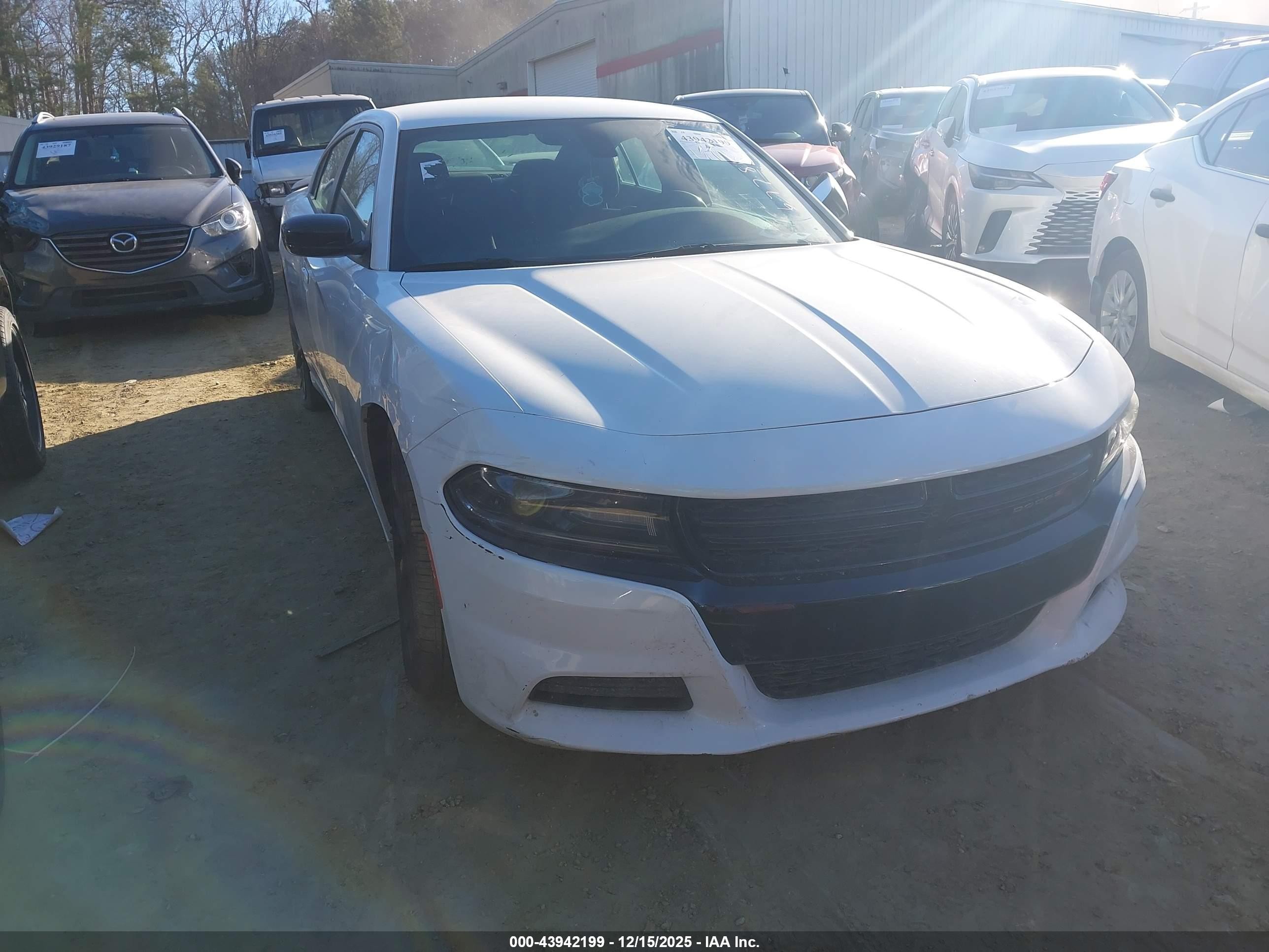 2021 Dodge Charger SXT, VIN 2C3CDXBG7MH677864 — Side