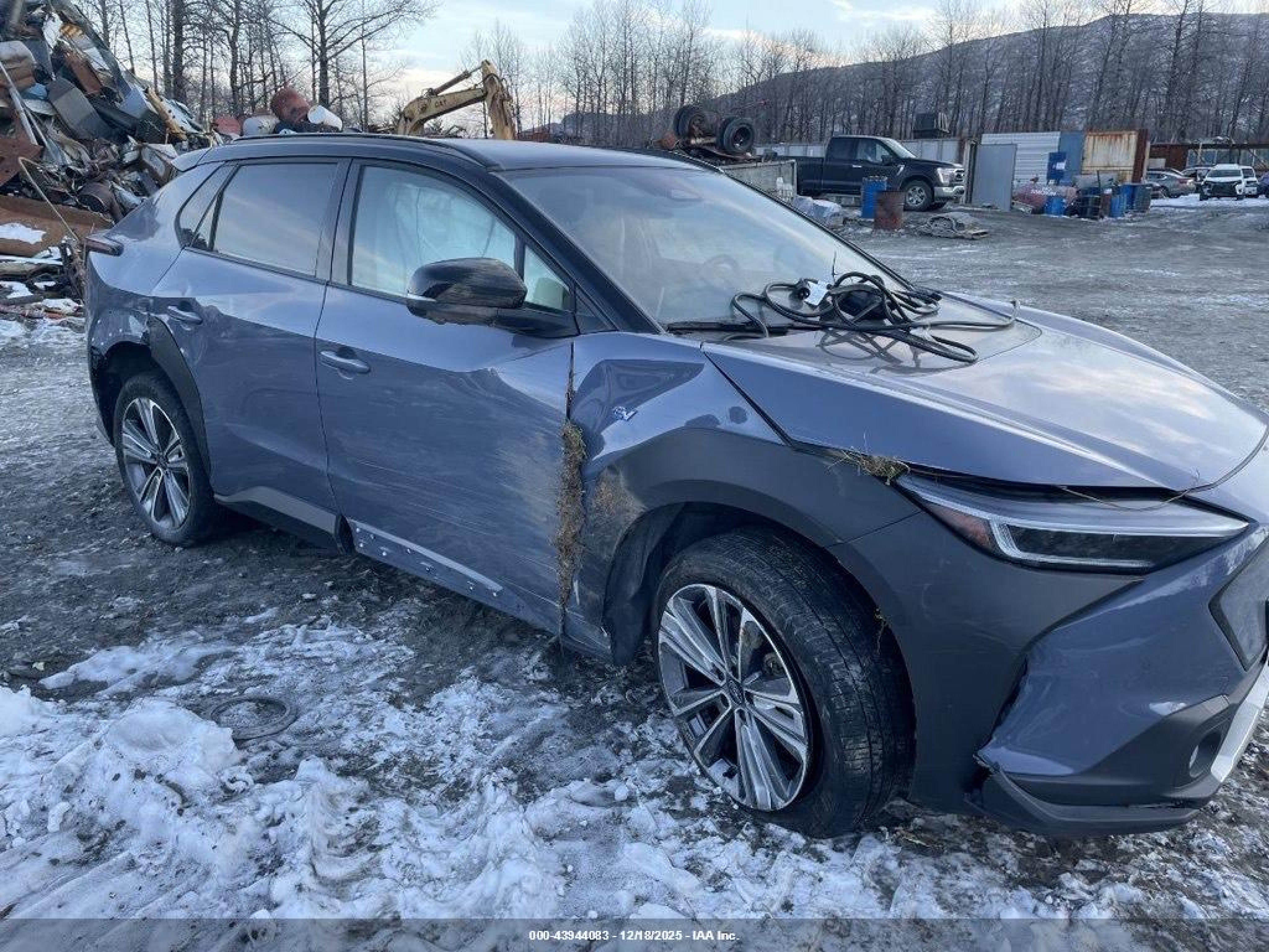 2023 Subaru Solterra Premium, VIN JTMABABA4PA005345 — Auction photo