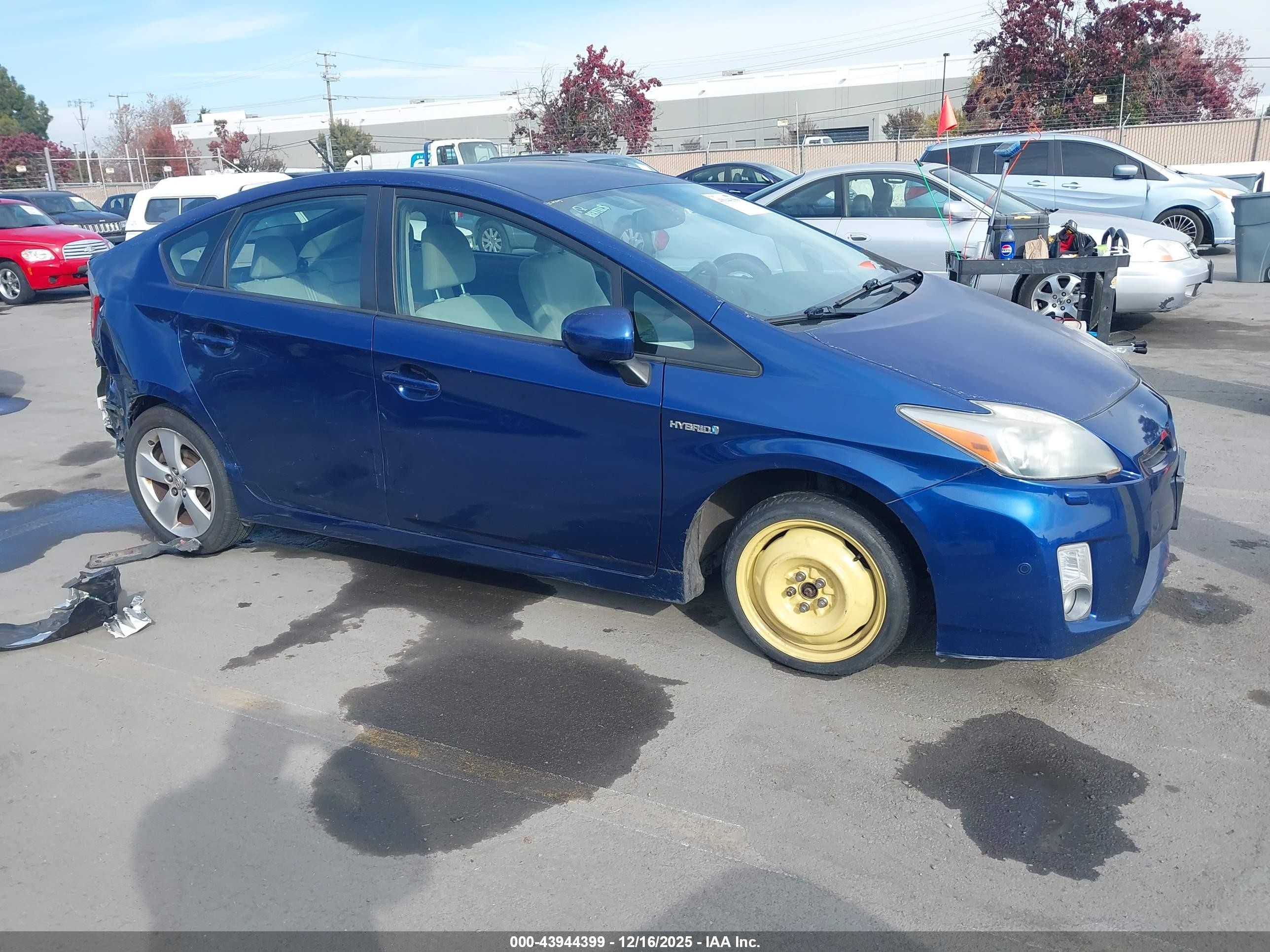 2010 Toyota Prius II, VIN JTDKN3DU8A5059780 — Rear end