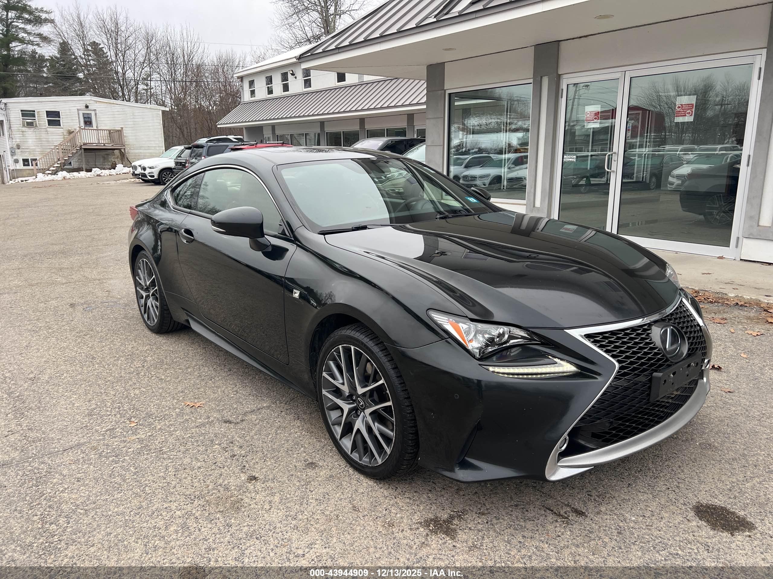 2018 Lexus RC 300, VIN JTHS85BC4J5004285 — Normal wear
