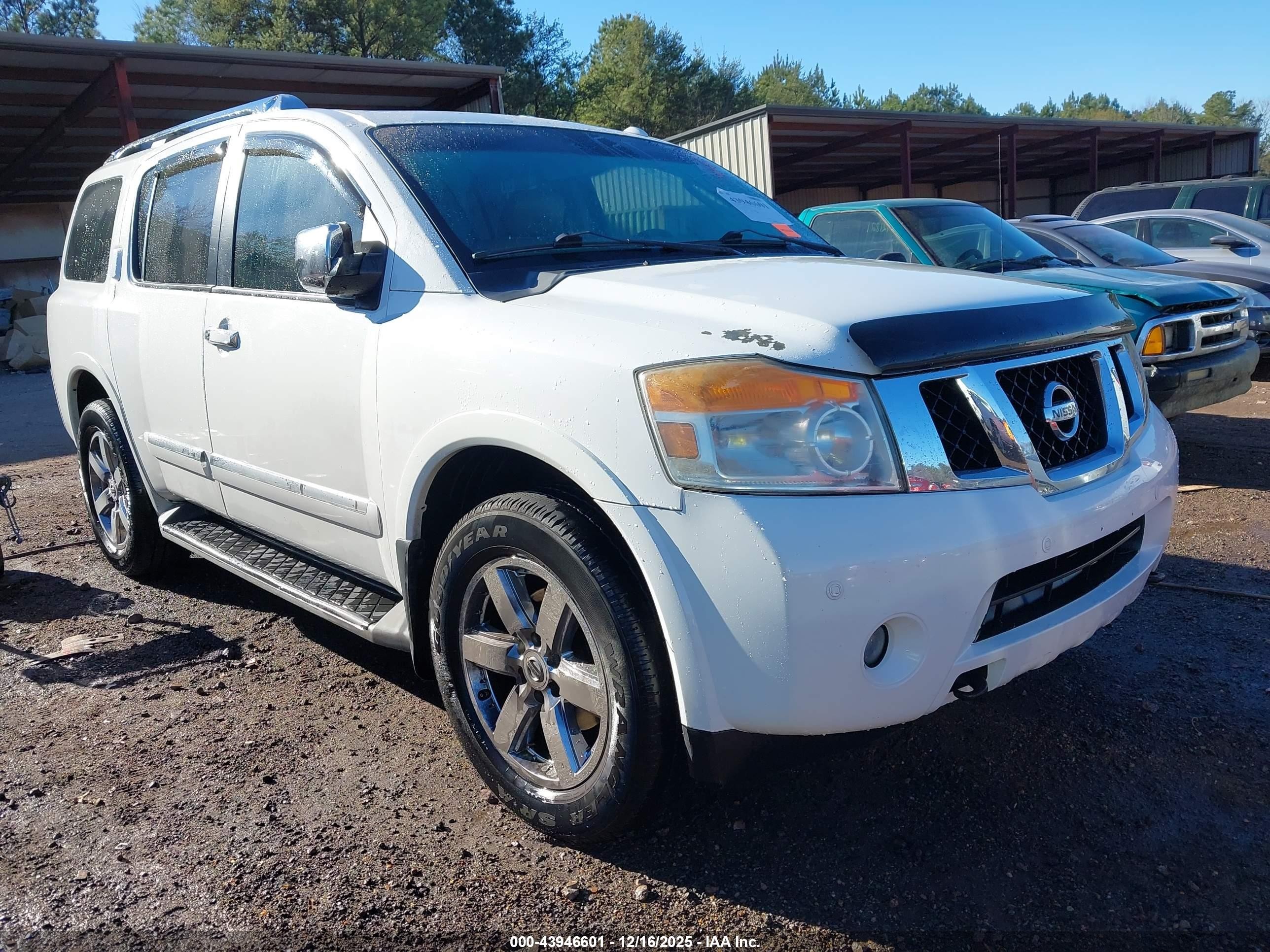 2012 Nissan Armada Platinum, VIN 5N1BA0NEXCN604281 — Front end