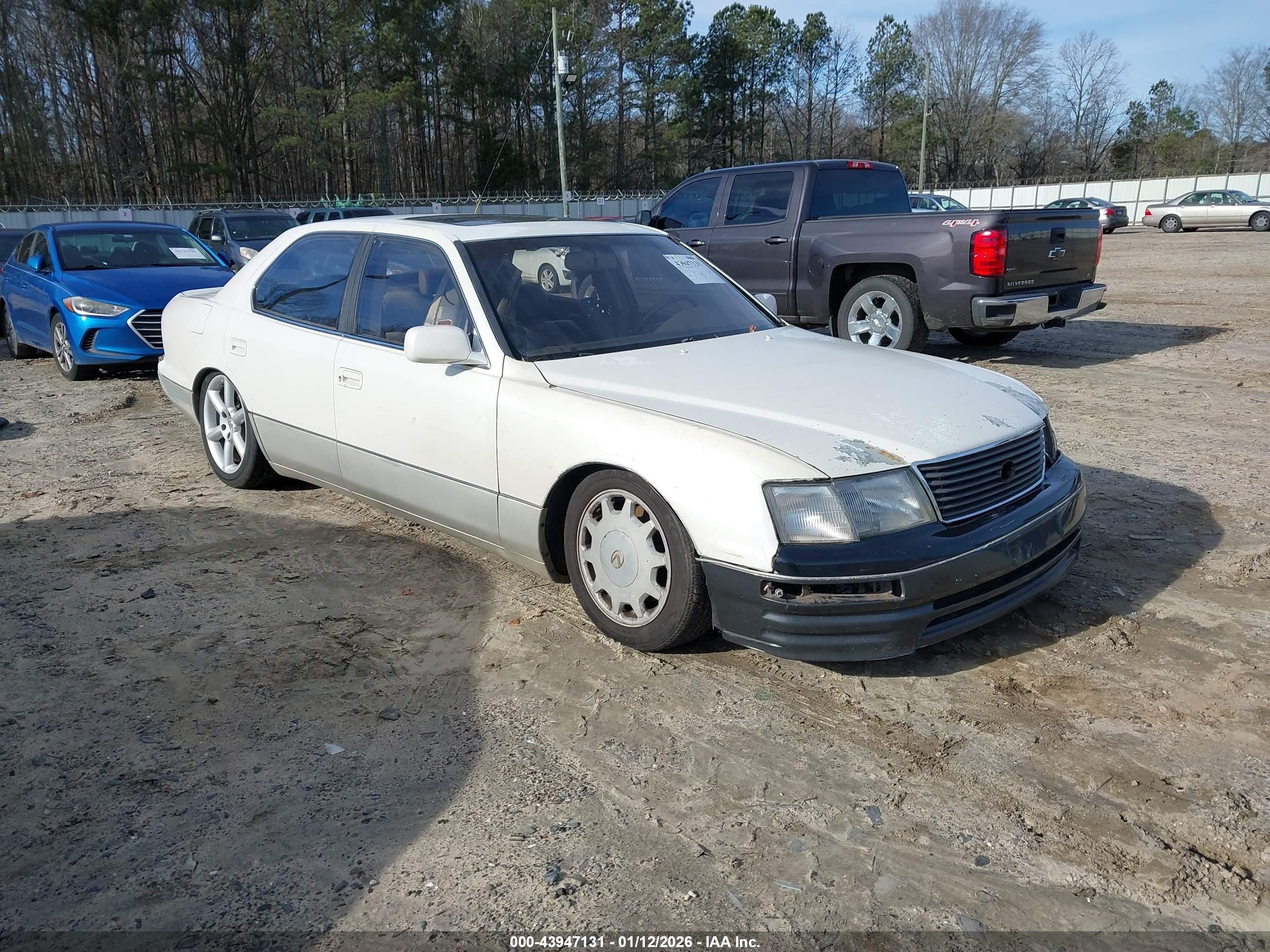 1995 Lexus LS 400, VIN JT8UF22E6S0005323 — All over