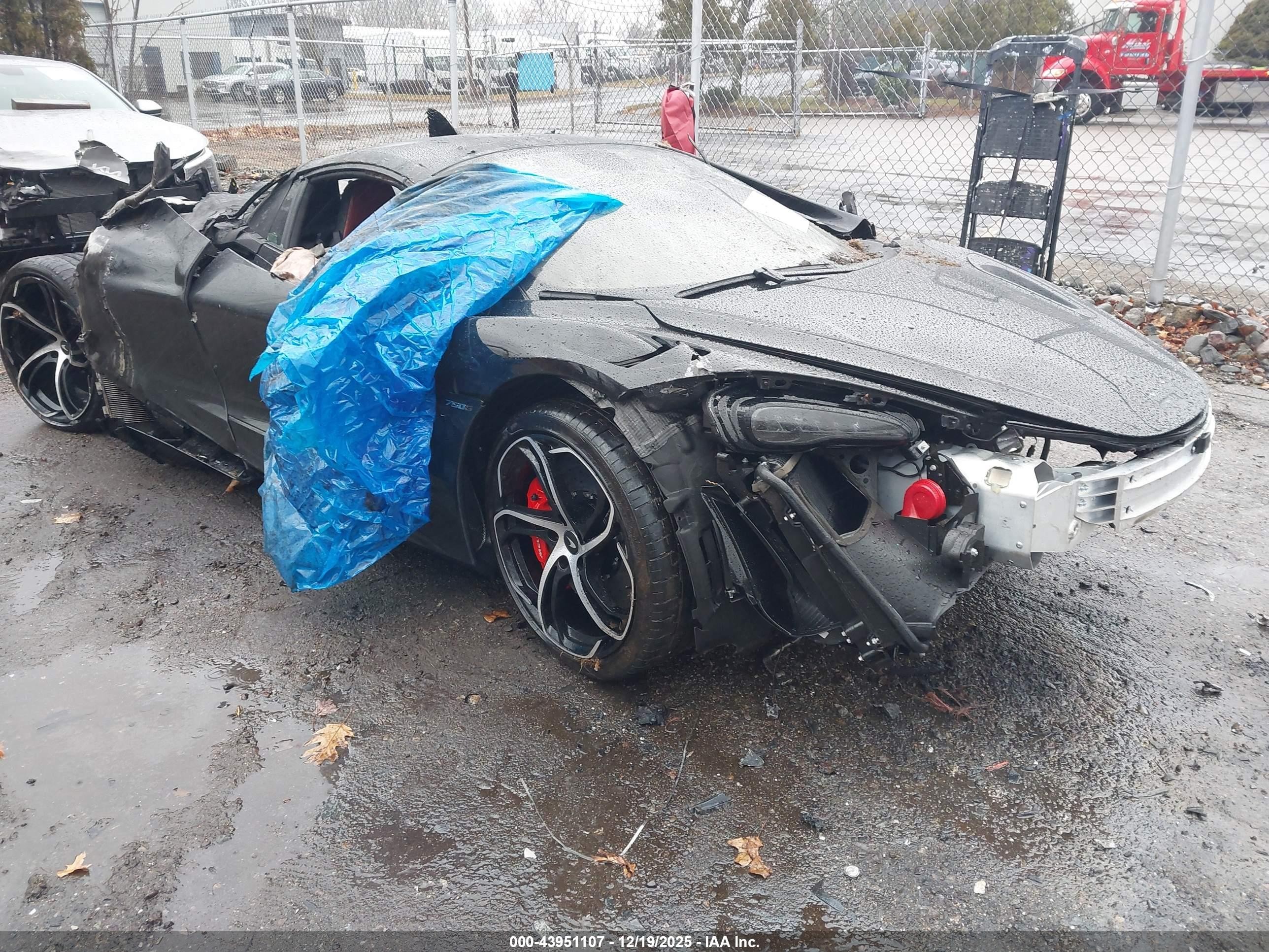 2025 McLaren 750S, VIN SBM14BCA8SW009299 — All over
