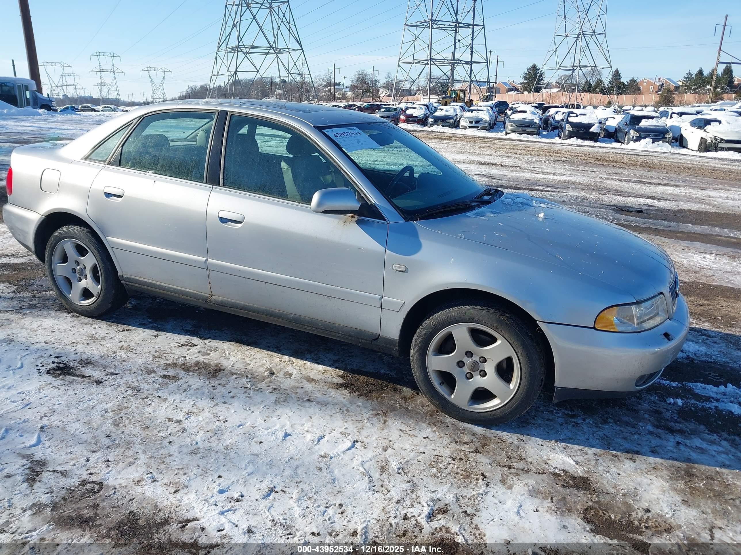 2000 Audi A4, VIN WAUDH28DXYA031014 — Normal wear