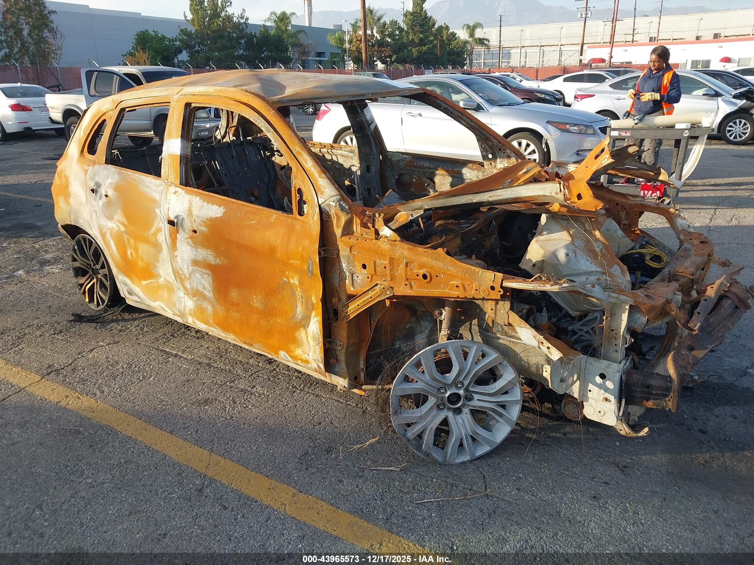 2017 Mitsubishi Outlander ES, VIN JA4AP3AU3HZ013233 — Engine fire