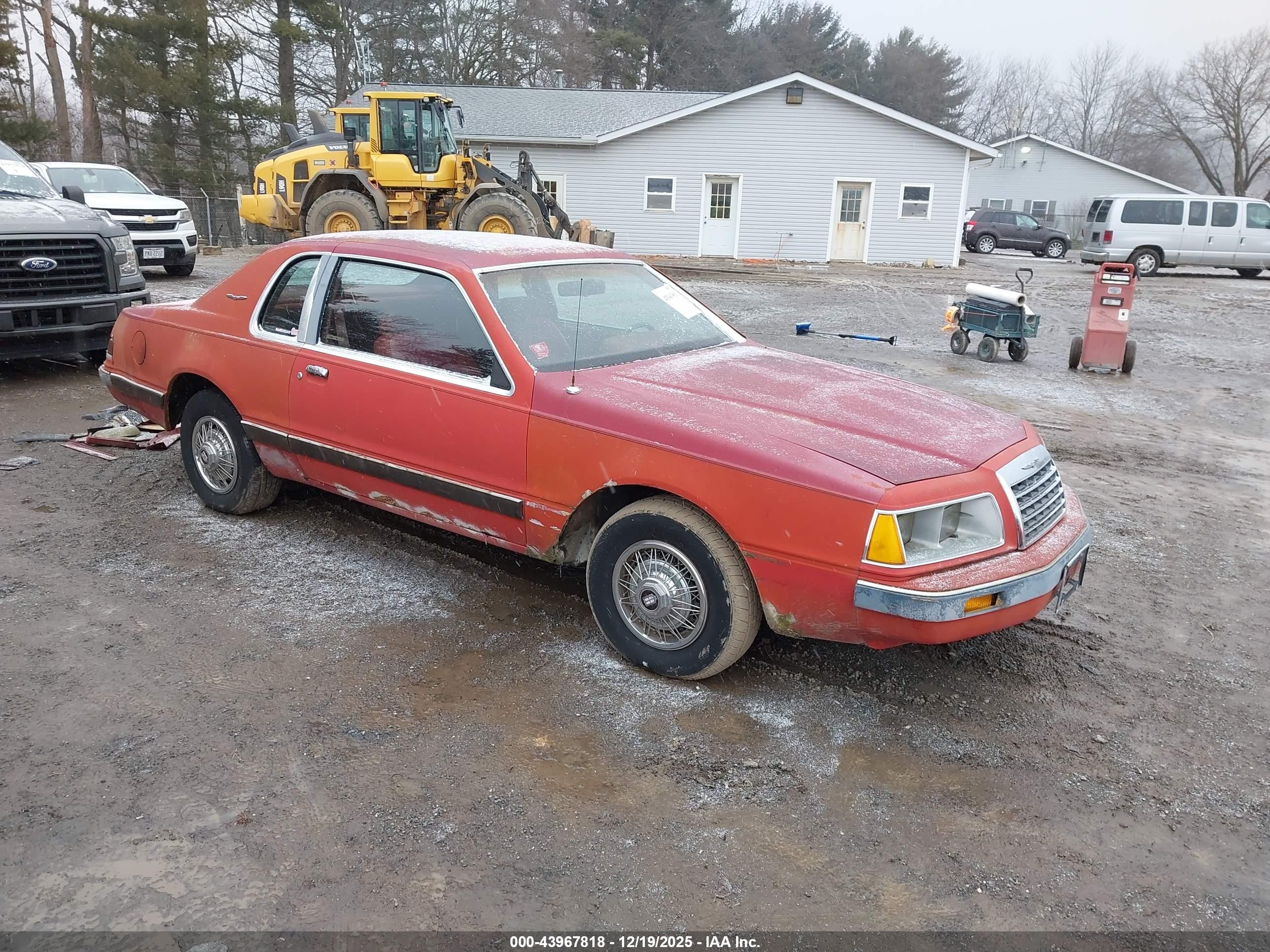 1985 Ford Thunderbird, VIN 1FABP4634FH126598 — Normal wear