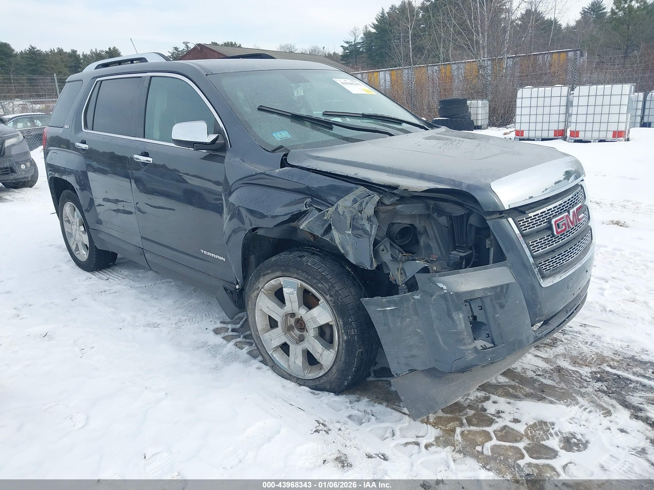 2011 GMC Terrain SLT-2, VIN 2CTFLXE55B6239489 — Front end