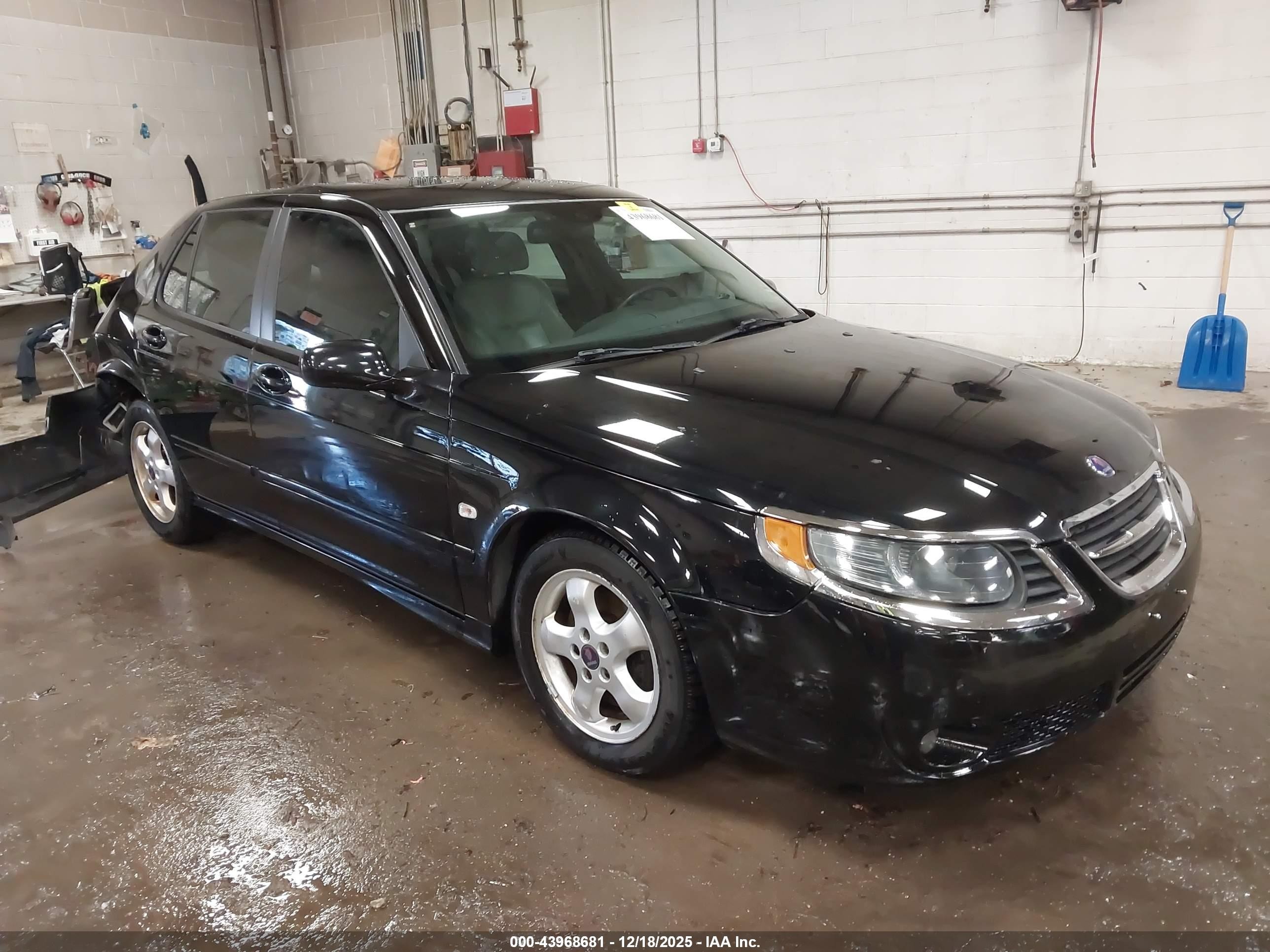2008 Saab 9-5, VIN YS3ED49G383509150 — Зад