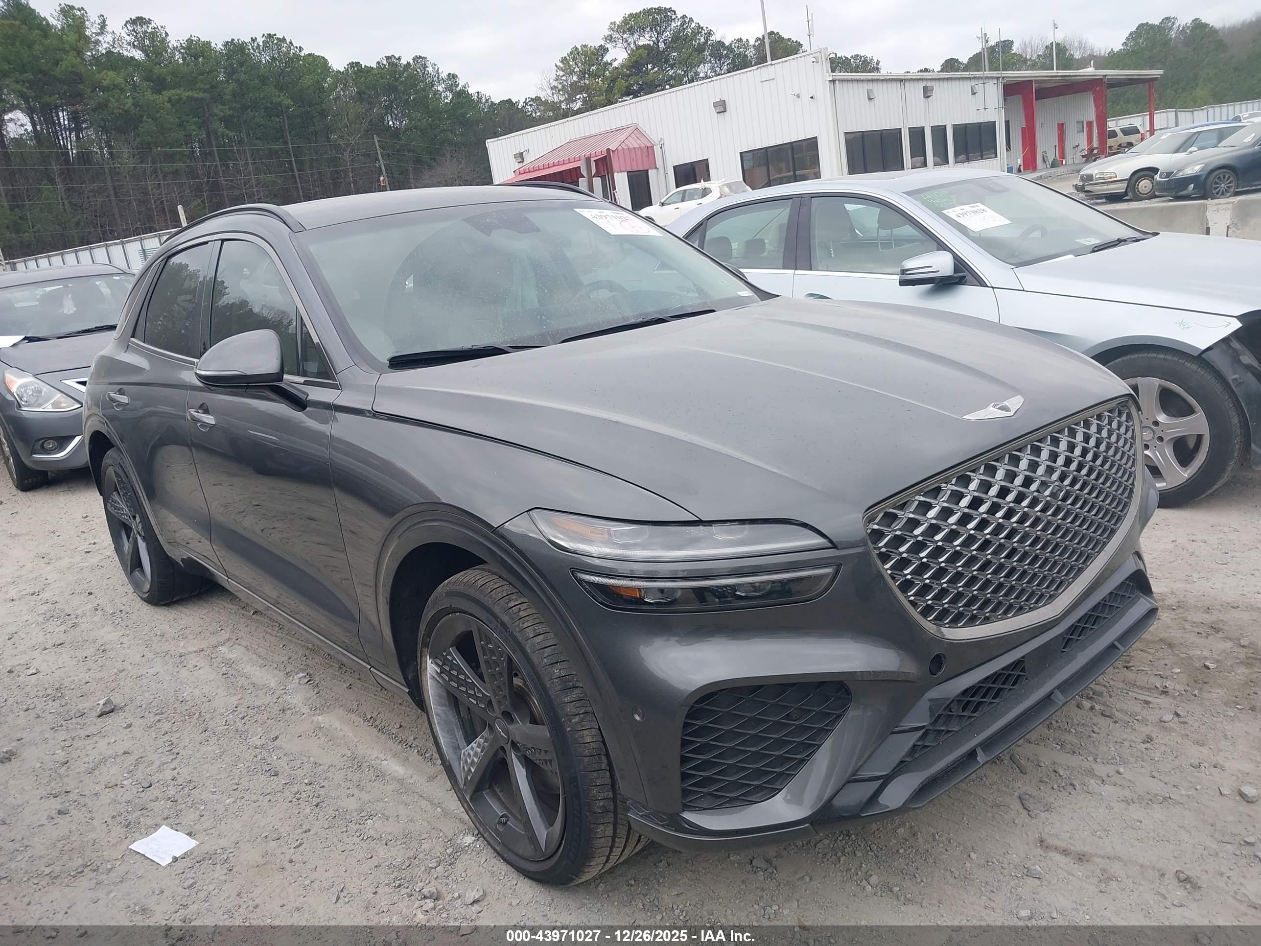 2022 Genesis GV70 Sport, VIN KMUMCDTC1NU042454 — Rear end