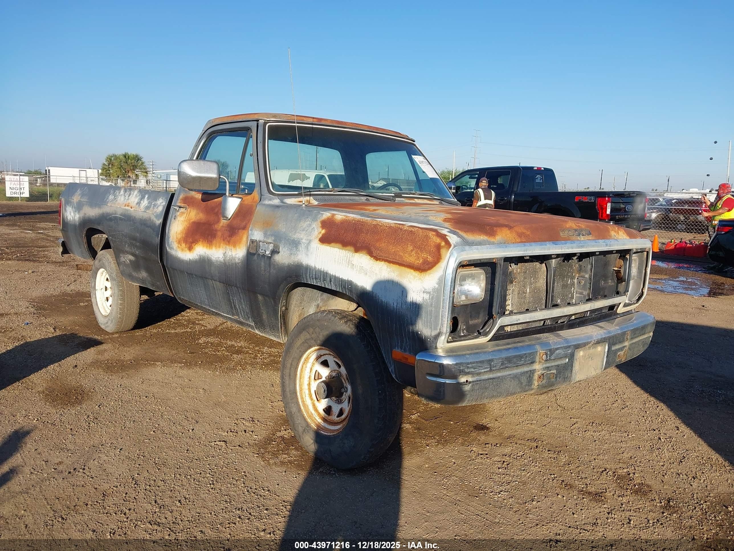 1988 Dodge W SERIES, VIN 1B7HW14Y1JS763125 — All over