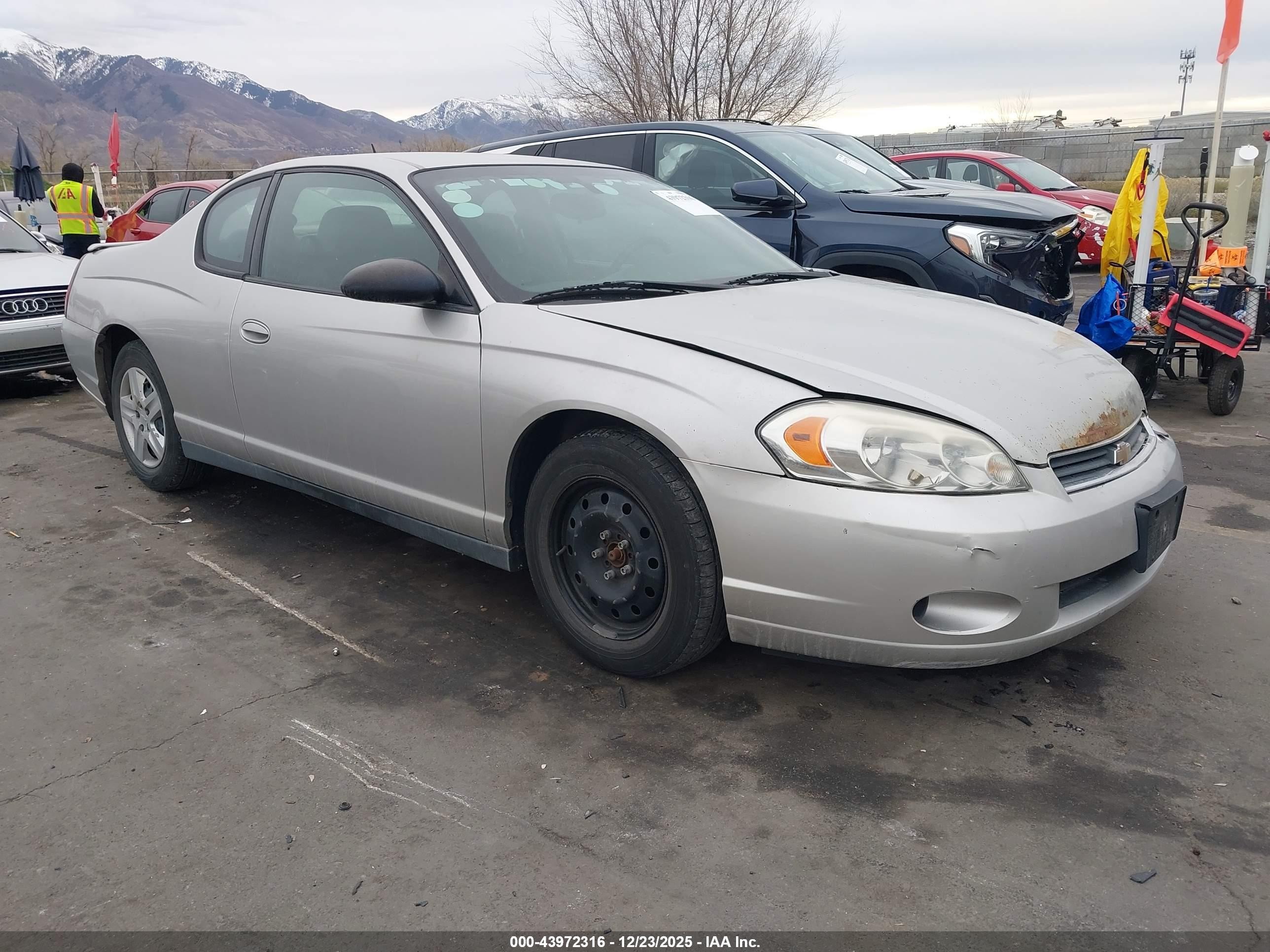 2006 Chevrolet Monte Carlo LS, VIN 2G1WJ15K269395541 — Side