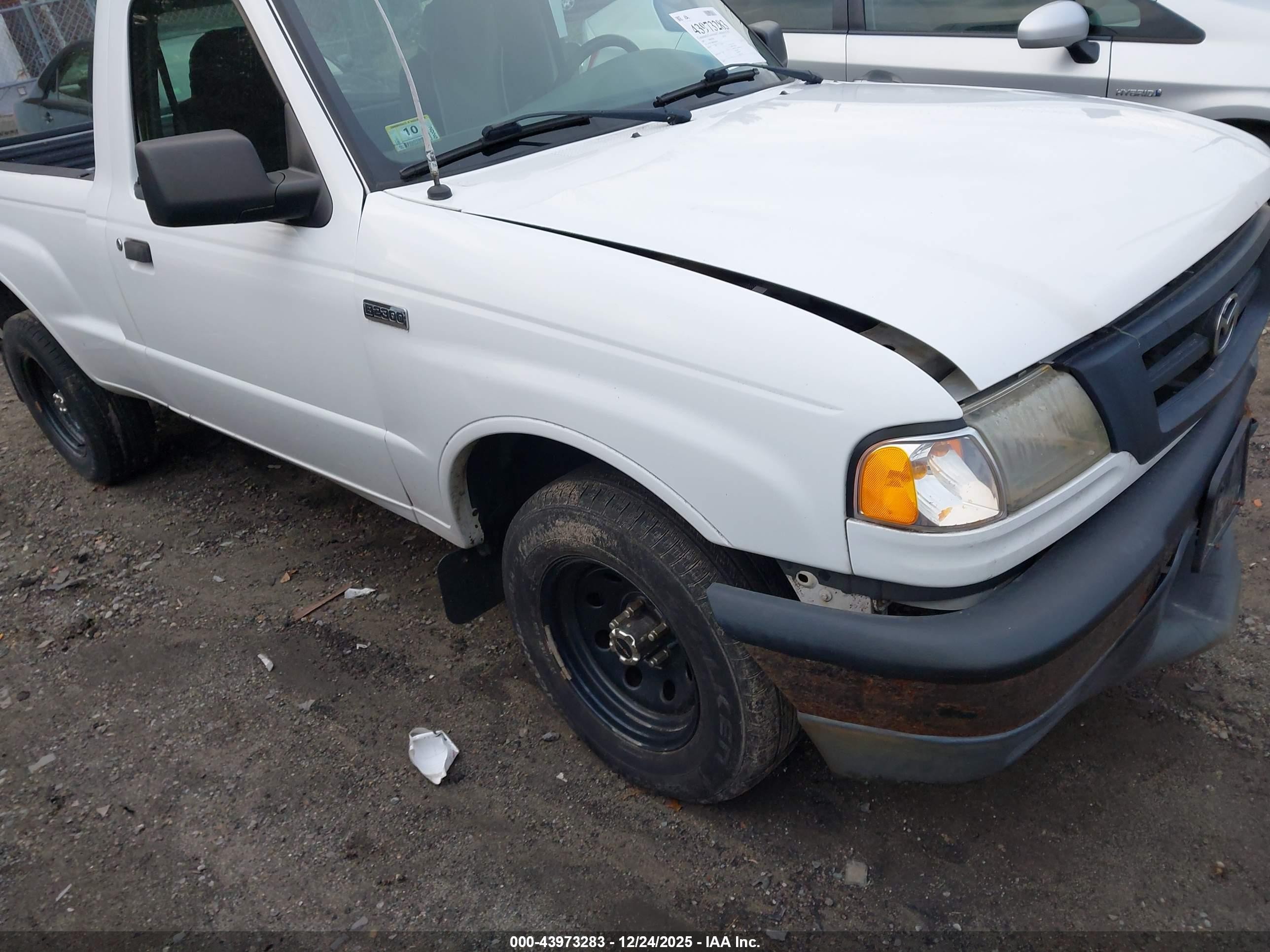2007 Mazda B-Series, VIN 4F4YR12D87PM05384 — Перед