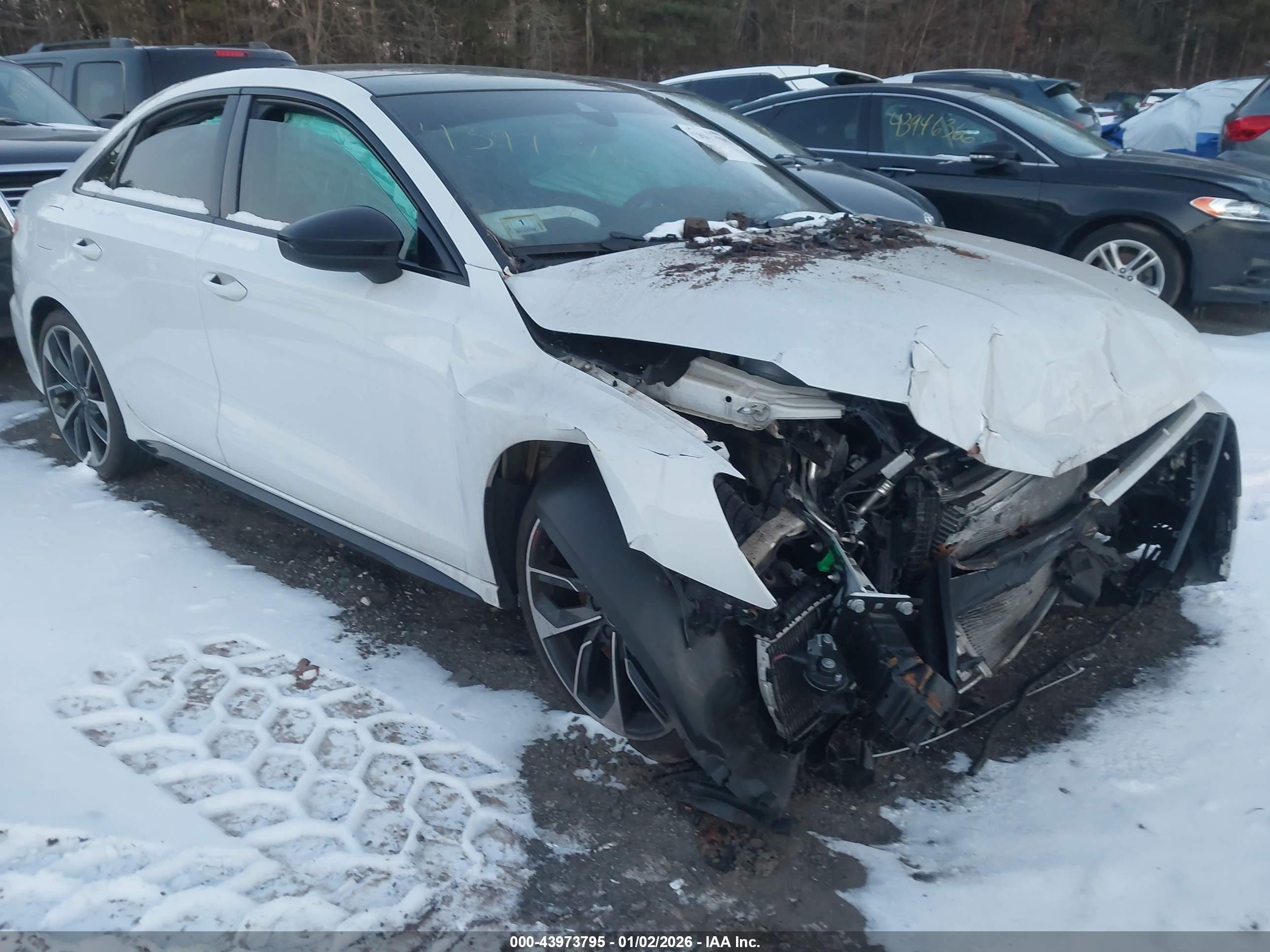 2023 Audi S3 Premium Plus, VIN WAUH3DGY6PA056412 — Перед