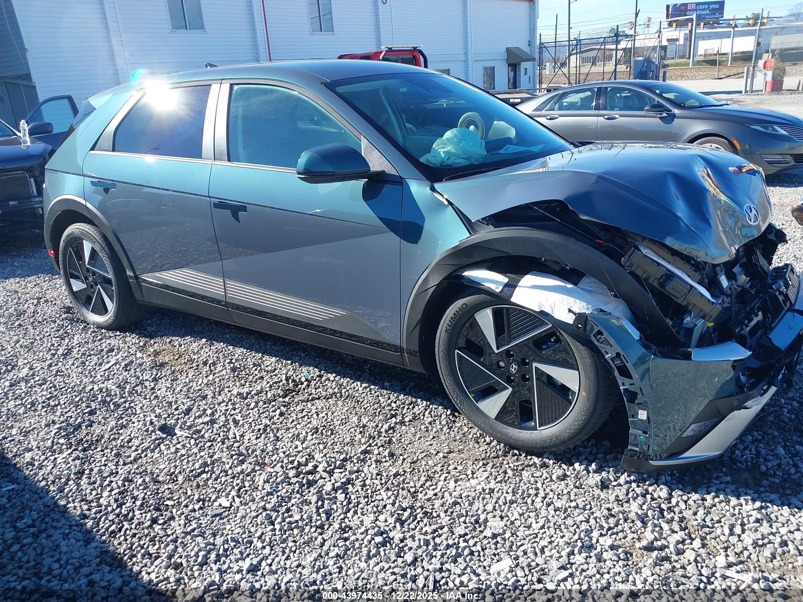 2026 Hyundai Ioniq 5 SEL, VIN 7YAKNDDC2TY040987 — Front end