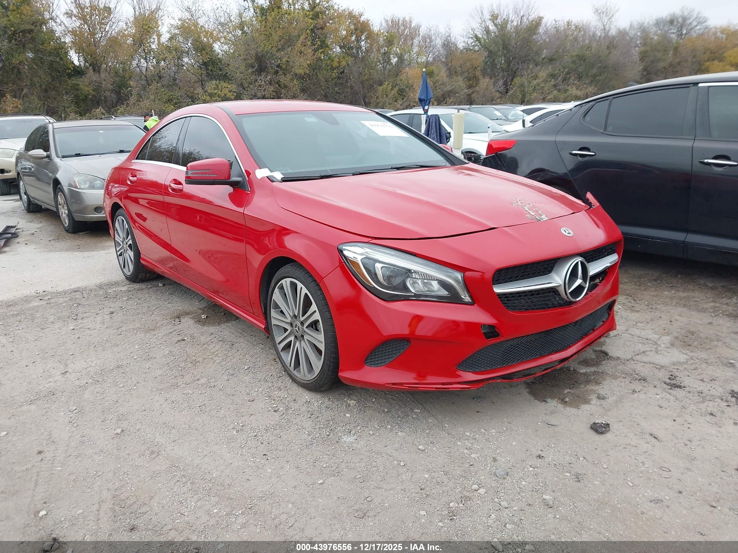 2018 Mercedes-Benz CLA 250, VIN WDDSJ4EB1JN570302 — Front end