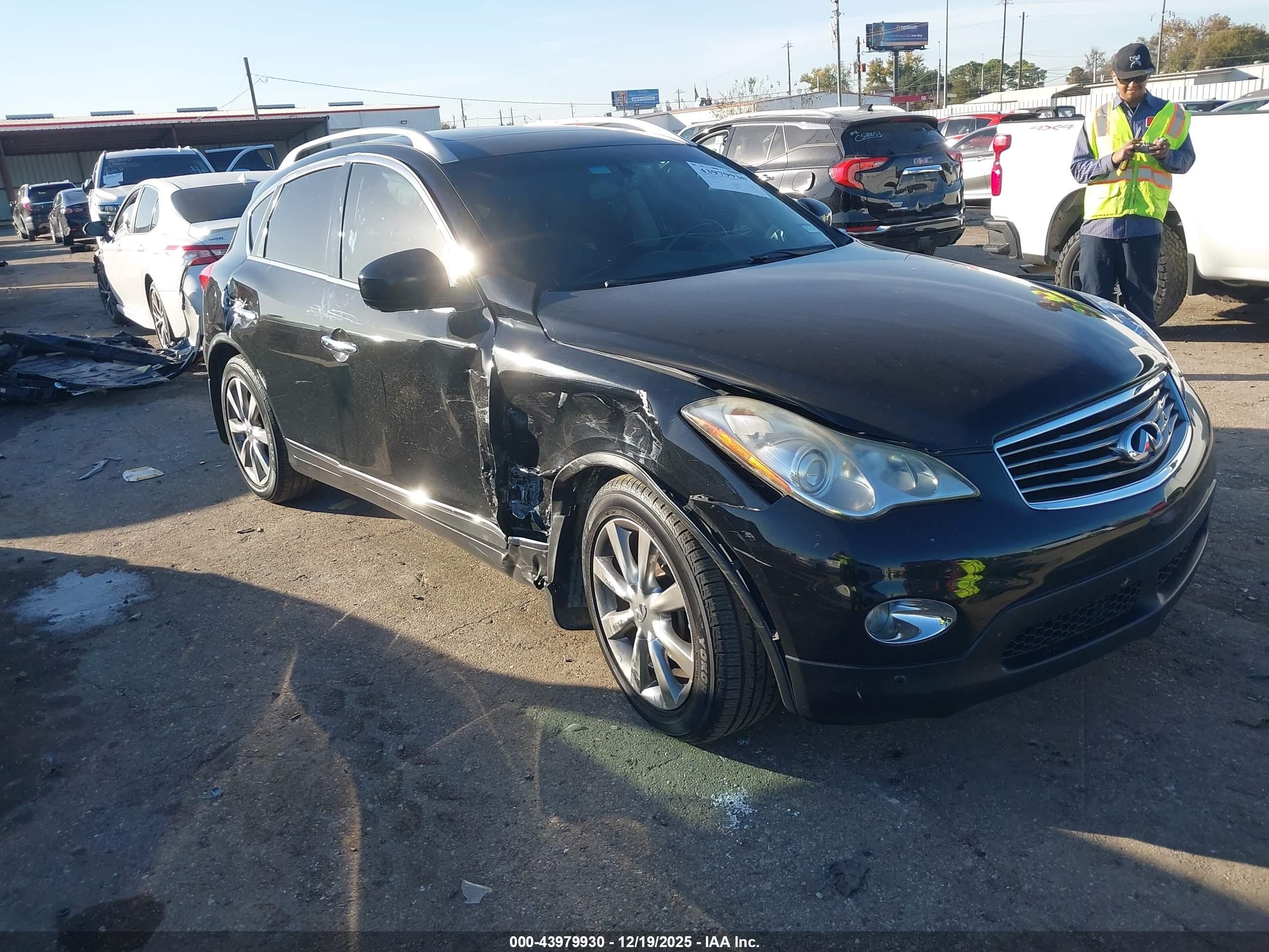 2013 Infiniti EX Journey, VIN JN1BJ0HR8DM480881 — Side