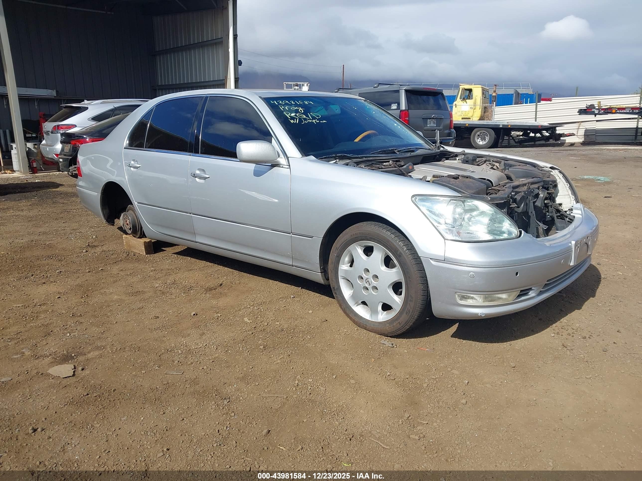 2006 Lexus LS 430, VIN JTHBN36FX65043763 — Auction photo