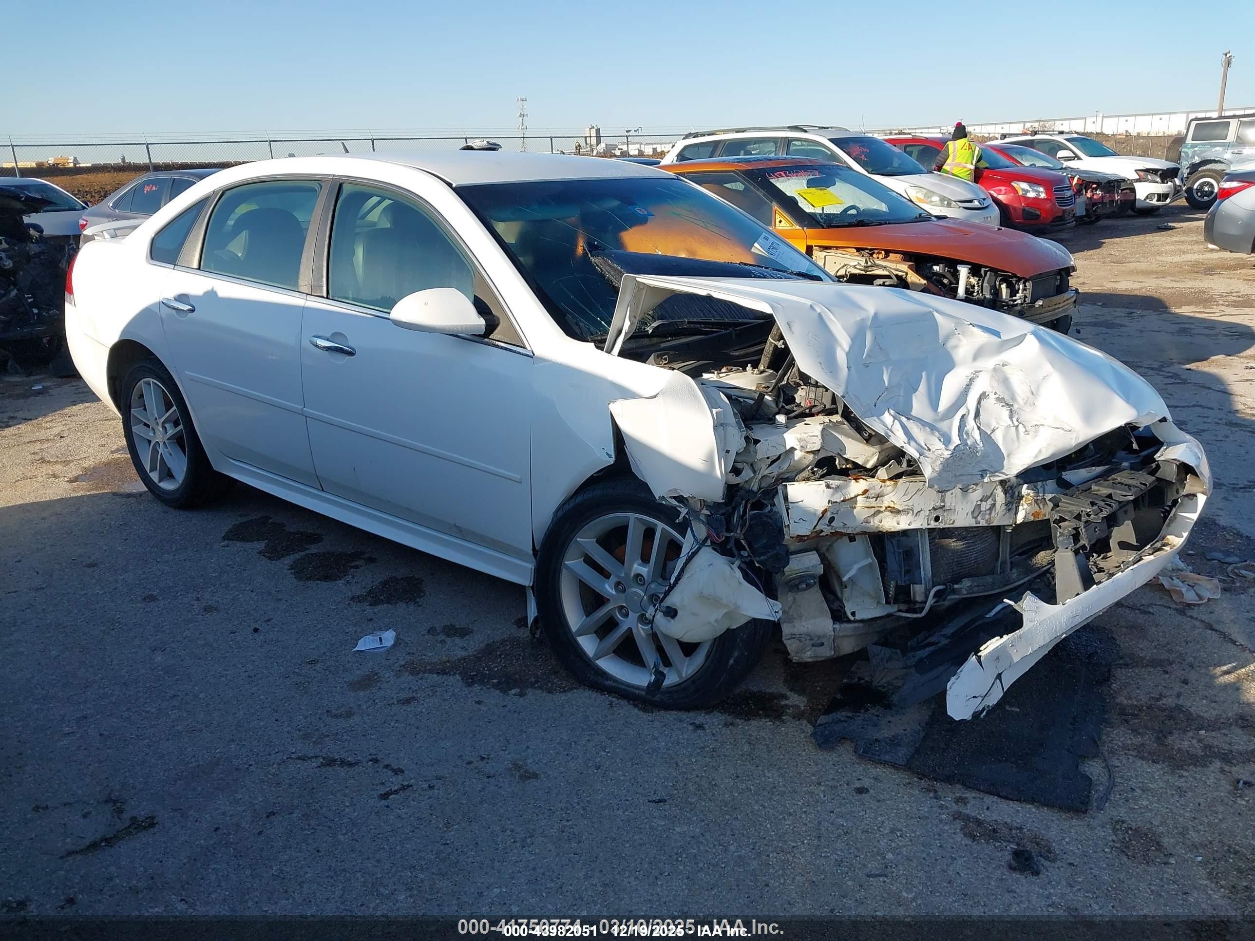 2016 Chevrolet Impala LTZ, VIN 2G1WC5E37G1111167 — Перед