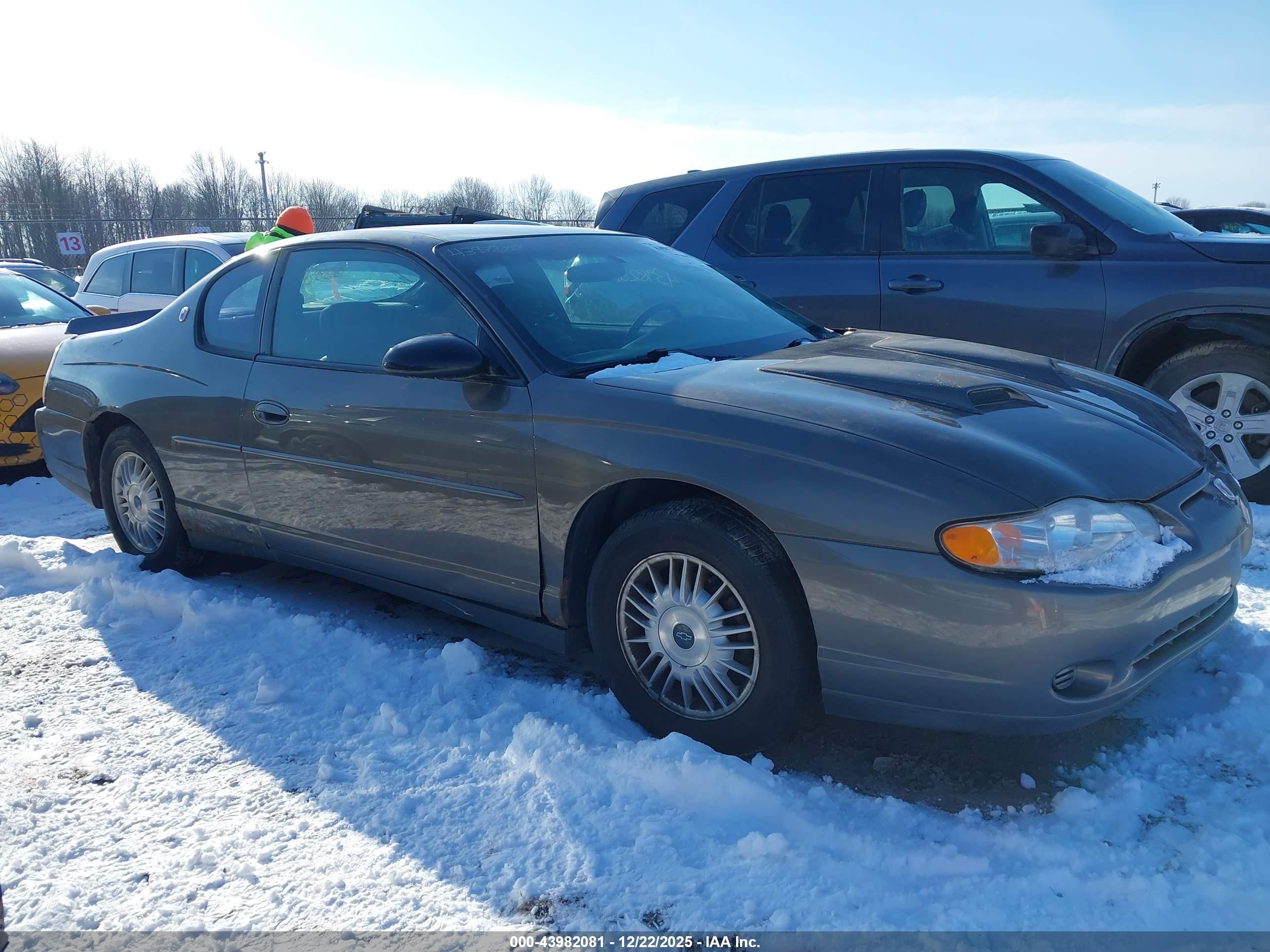 2002 Chevrolet Monte Carlo LS, VIN 2G1WW15E429215370 — Front end